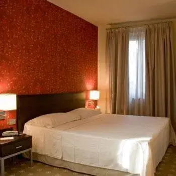 Double or Twin Room - single occupancy in Hotel Fortyfive Double or Twin Room - single occupancy in Hotel Fortyfive