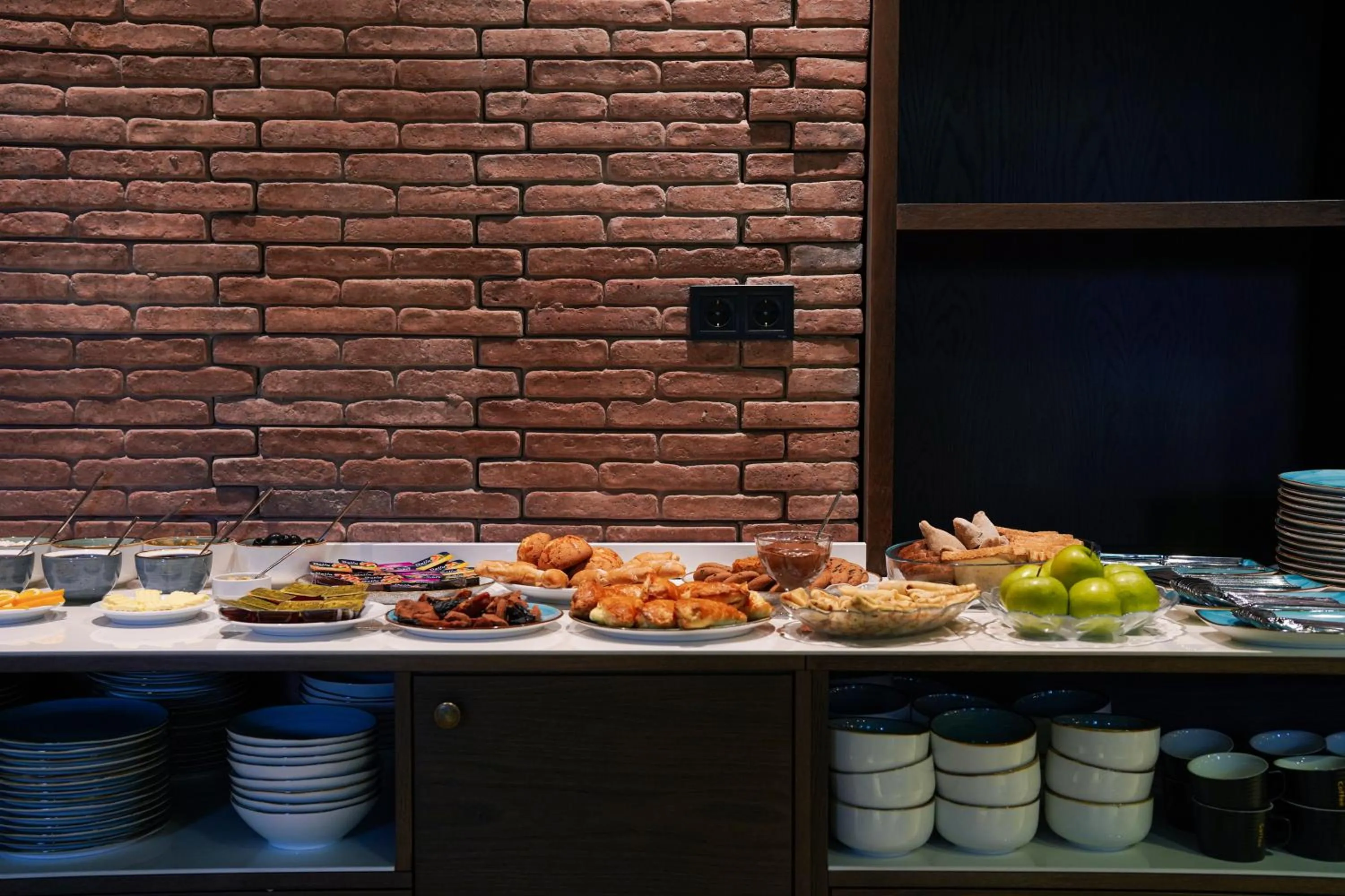 Breakfast in EPIGRAPH Design Hotel