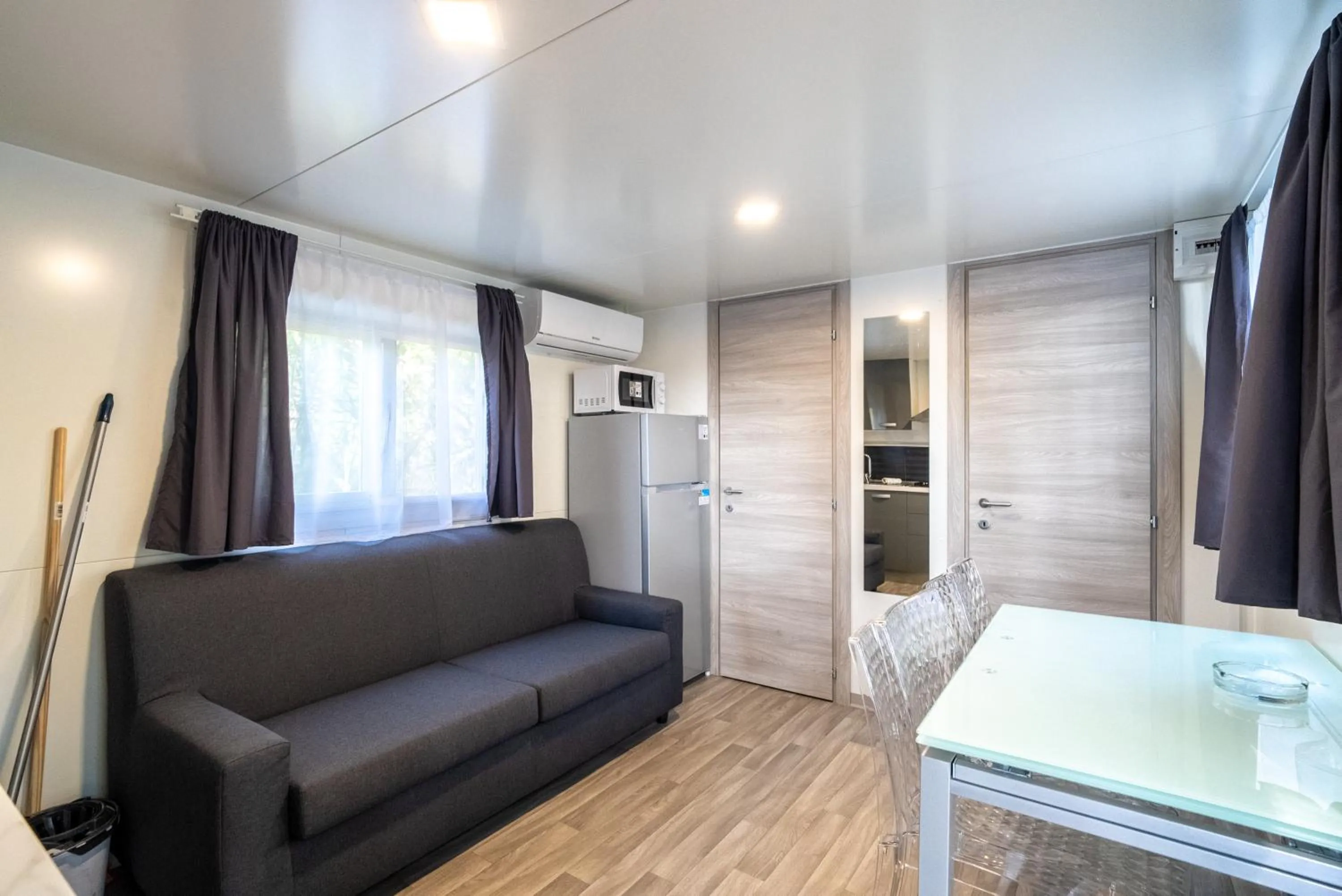 Kitchen or kitchenette in Camping&Village Le Cernie