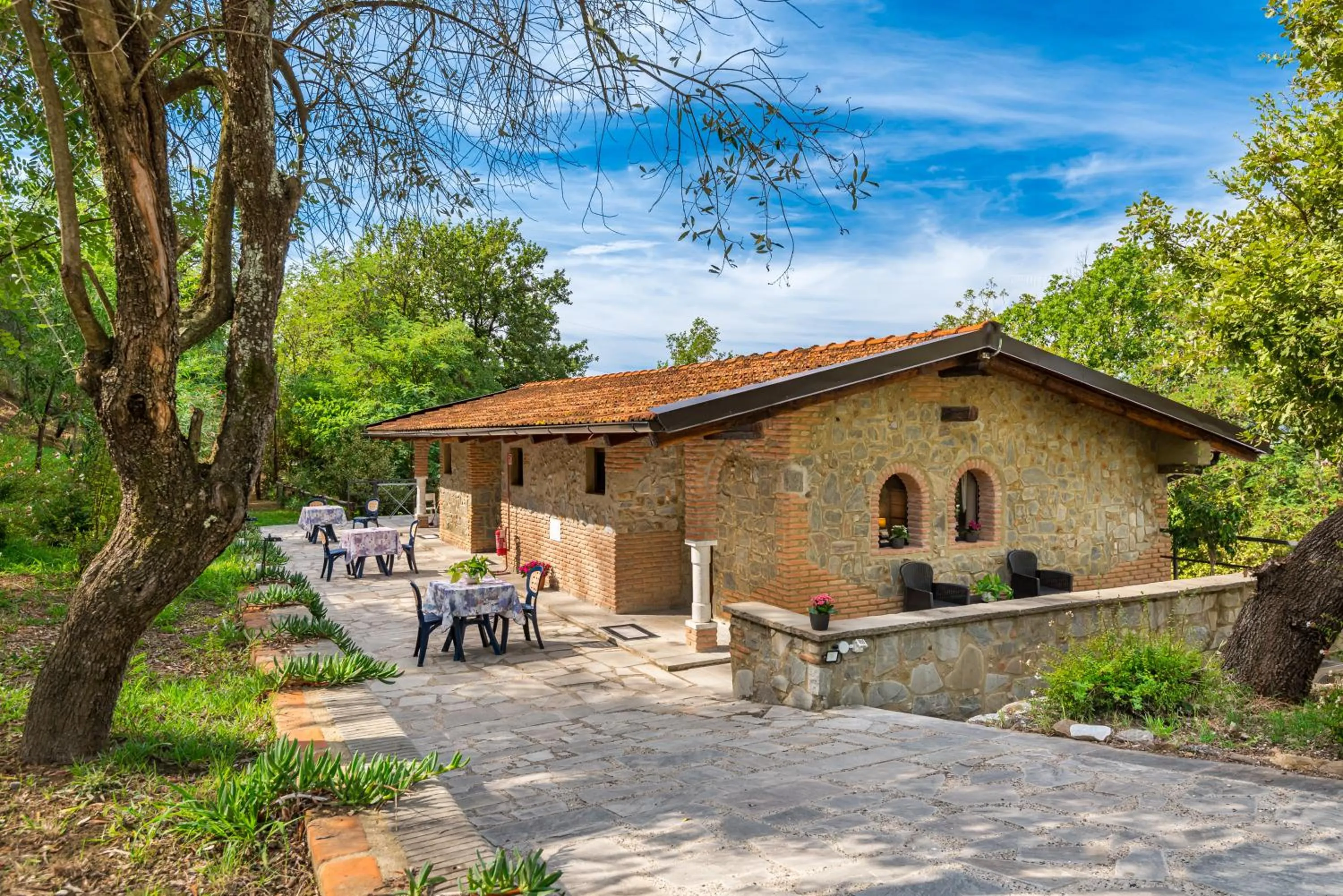 Patio in Ippotur Medieval Resort