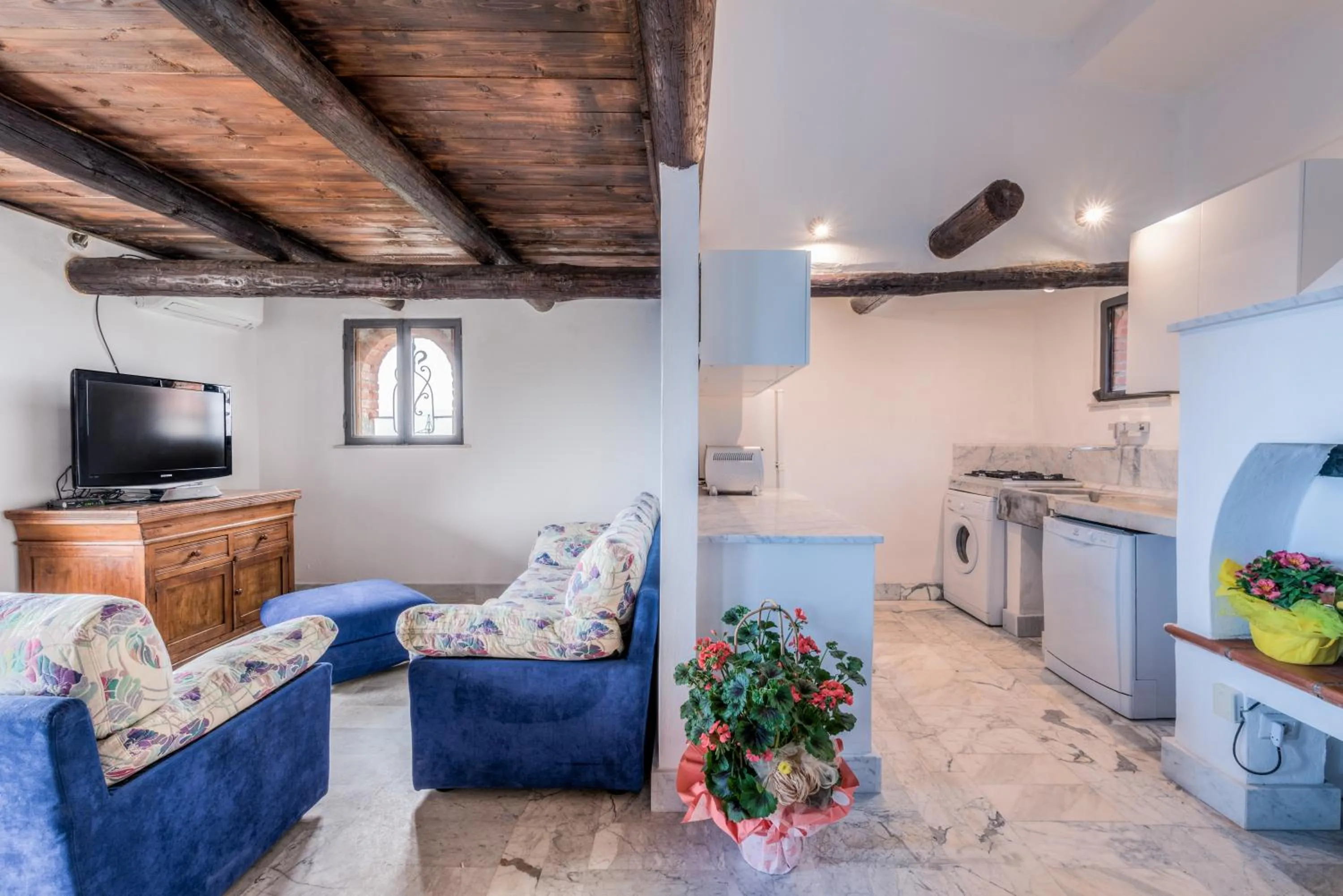 Kitchen or kitchenette in Ippotur Medieval Resort