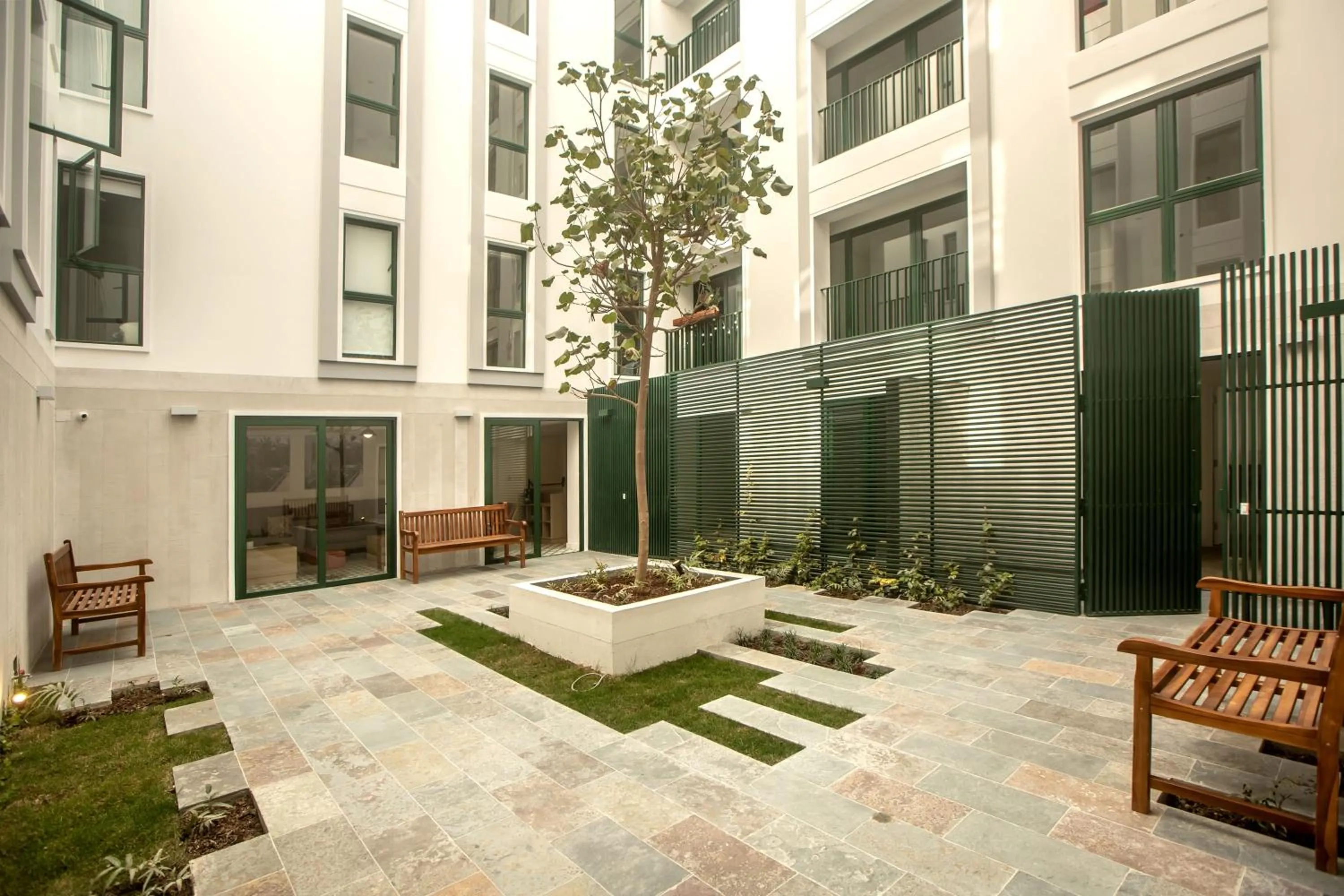 Property building in Monumental by Wynwood House