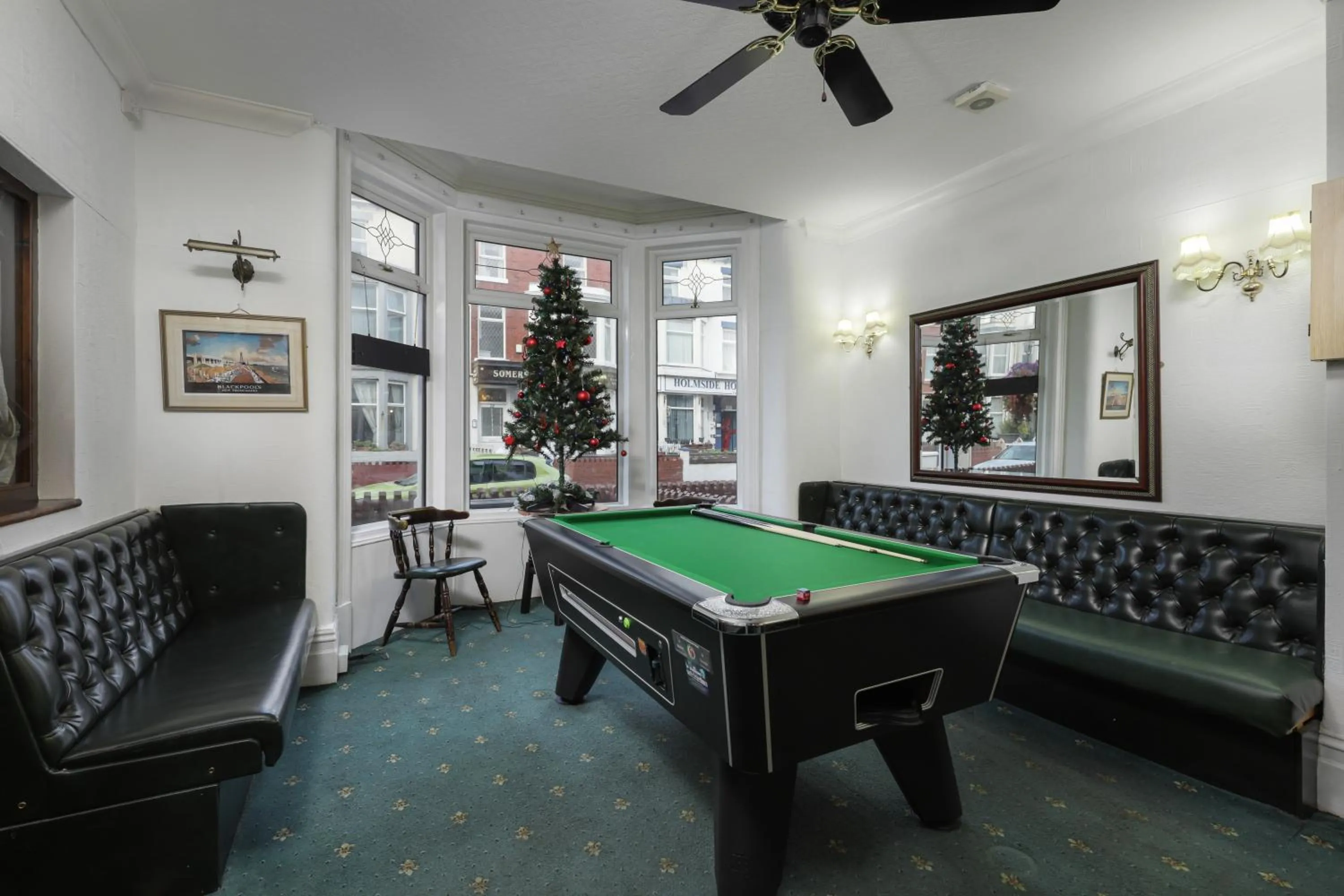 Game Room in Royal Oakwell Hotel