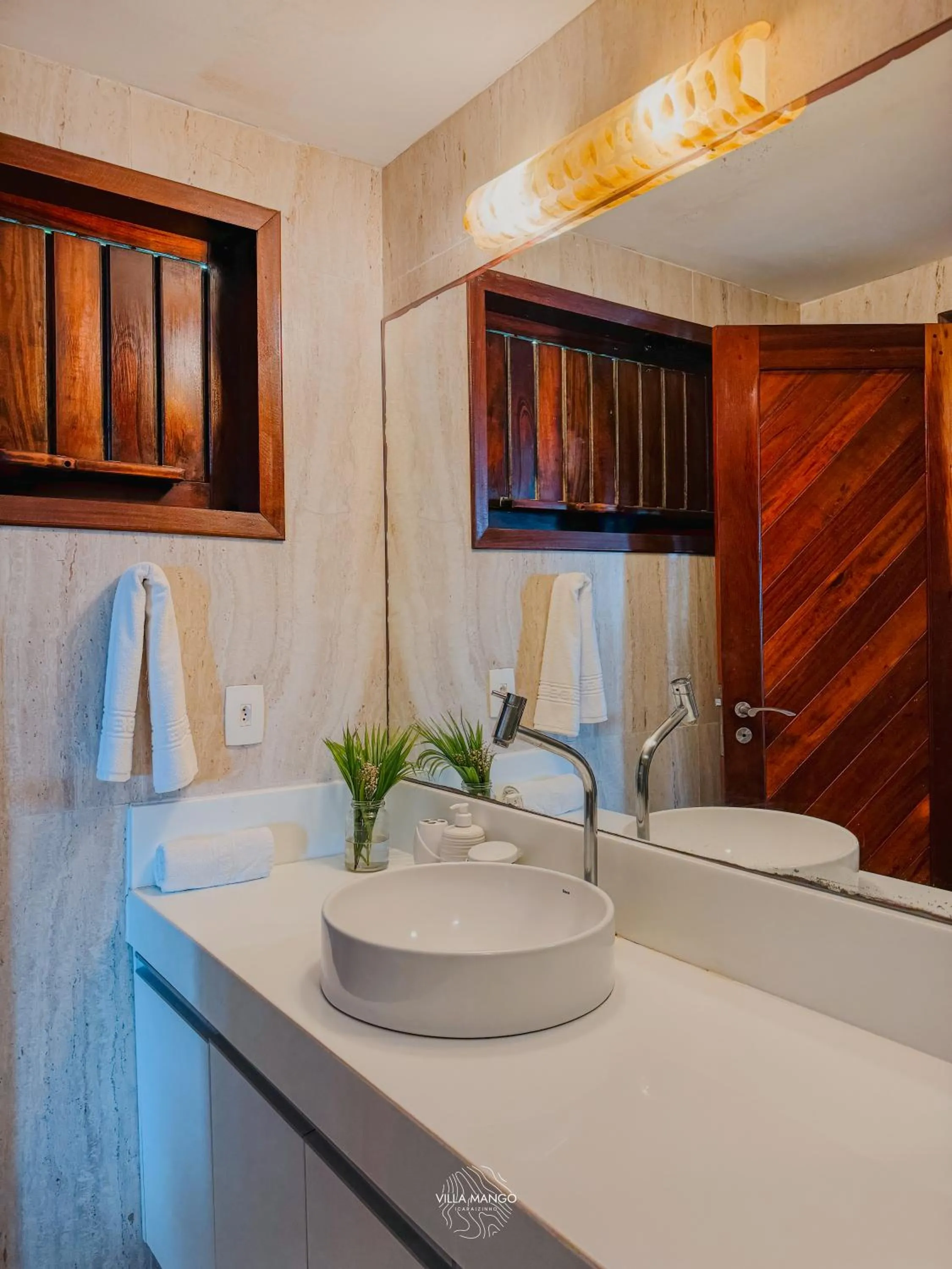 Bathroom in Villa Mango