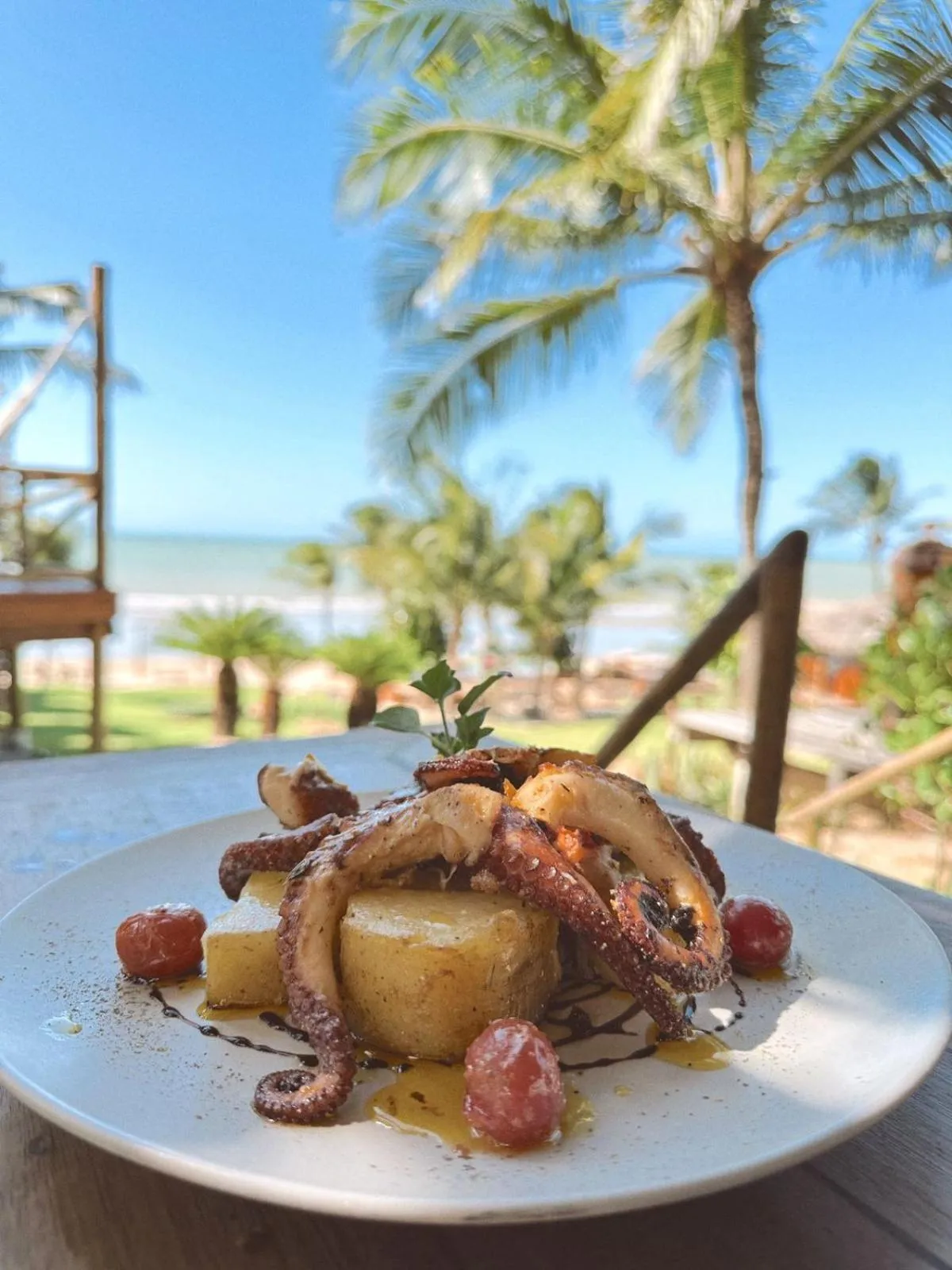 Food and drinks in Villa Mango