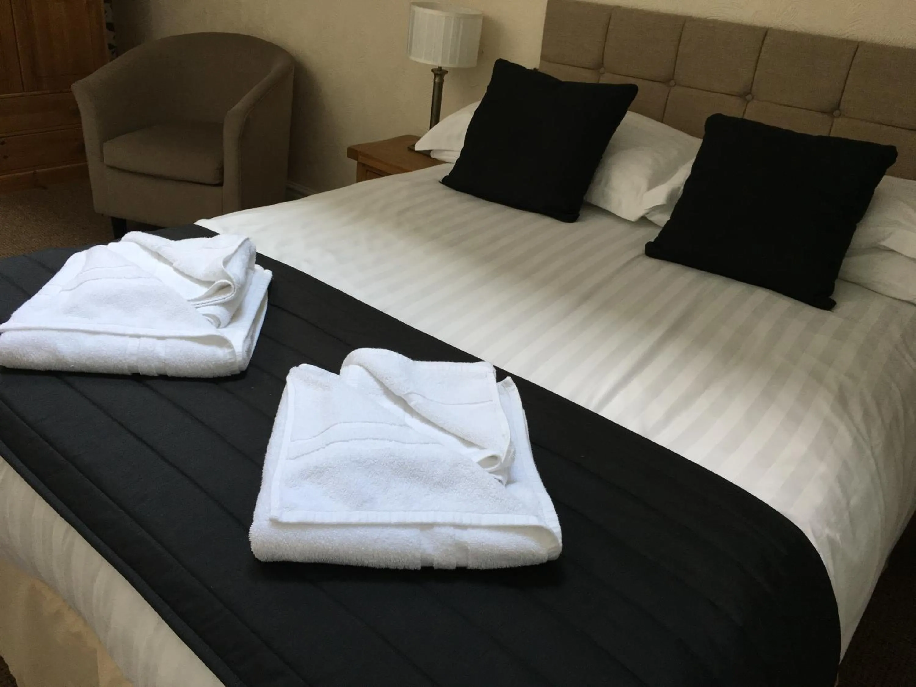 Bed in Melbourne Guest House