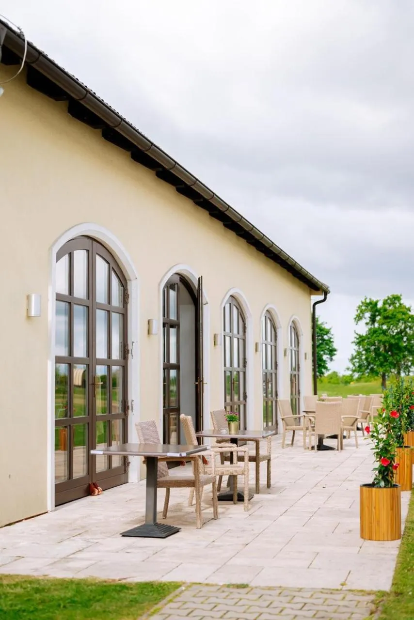 Garden in Apex Hotel