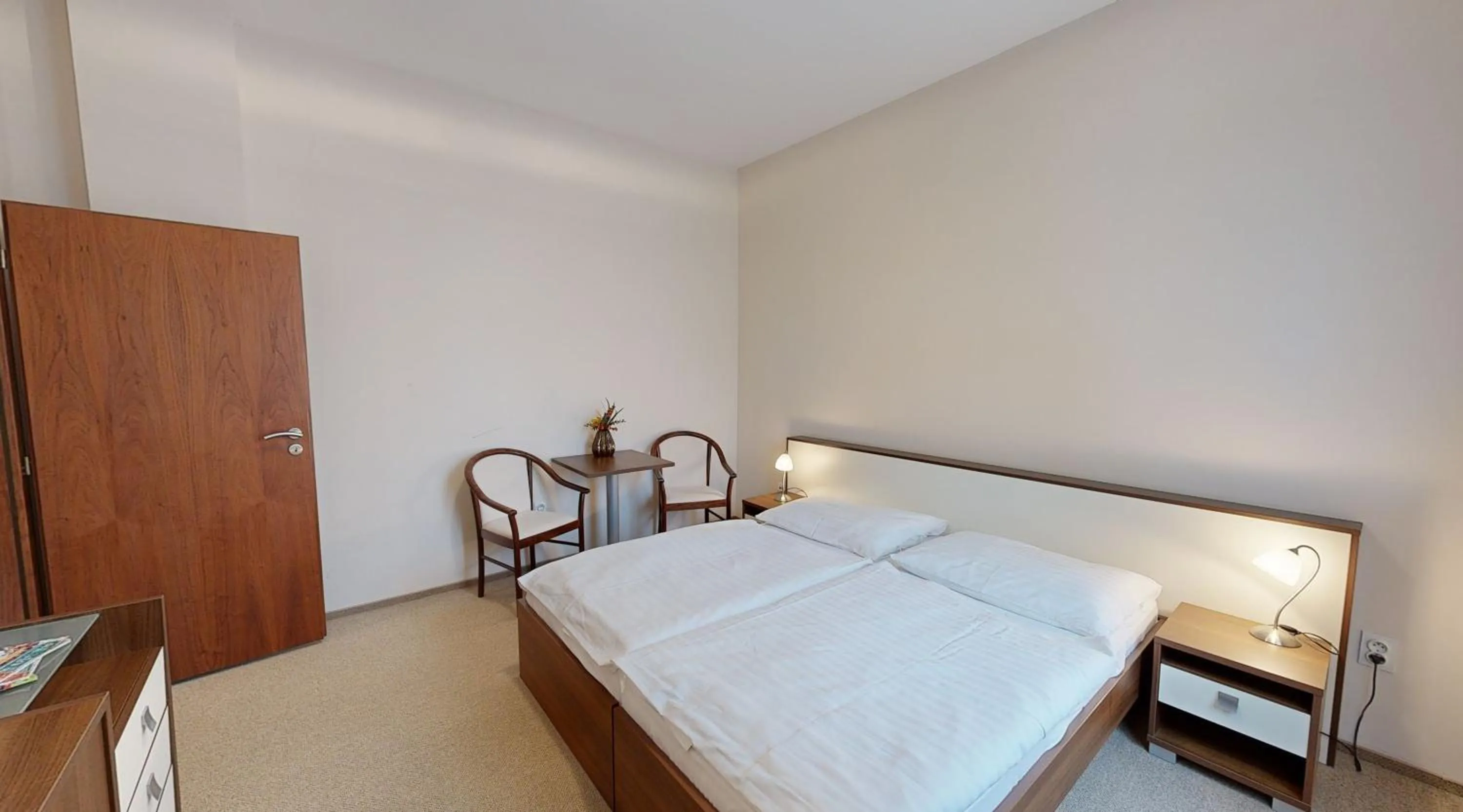 Bedroom in Apex Hotel