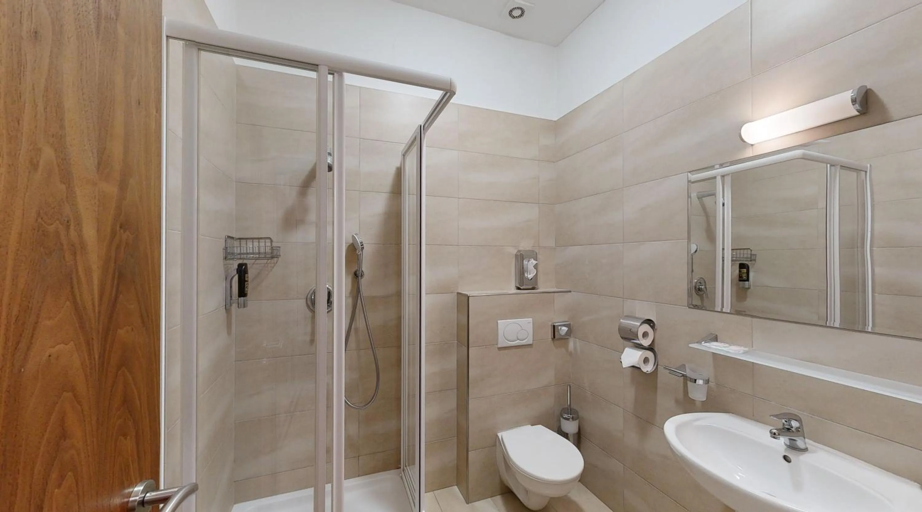 Bathroom in Apex Hotel