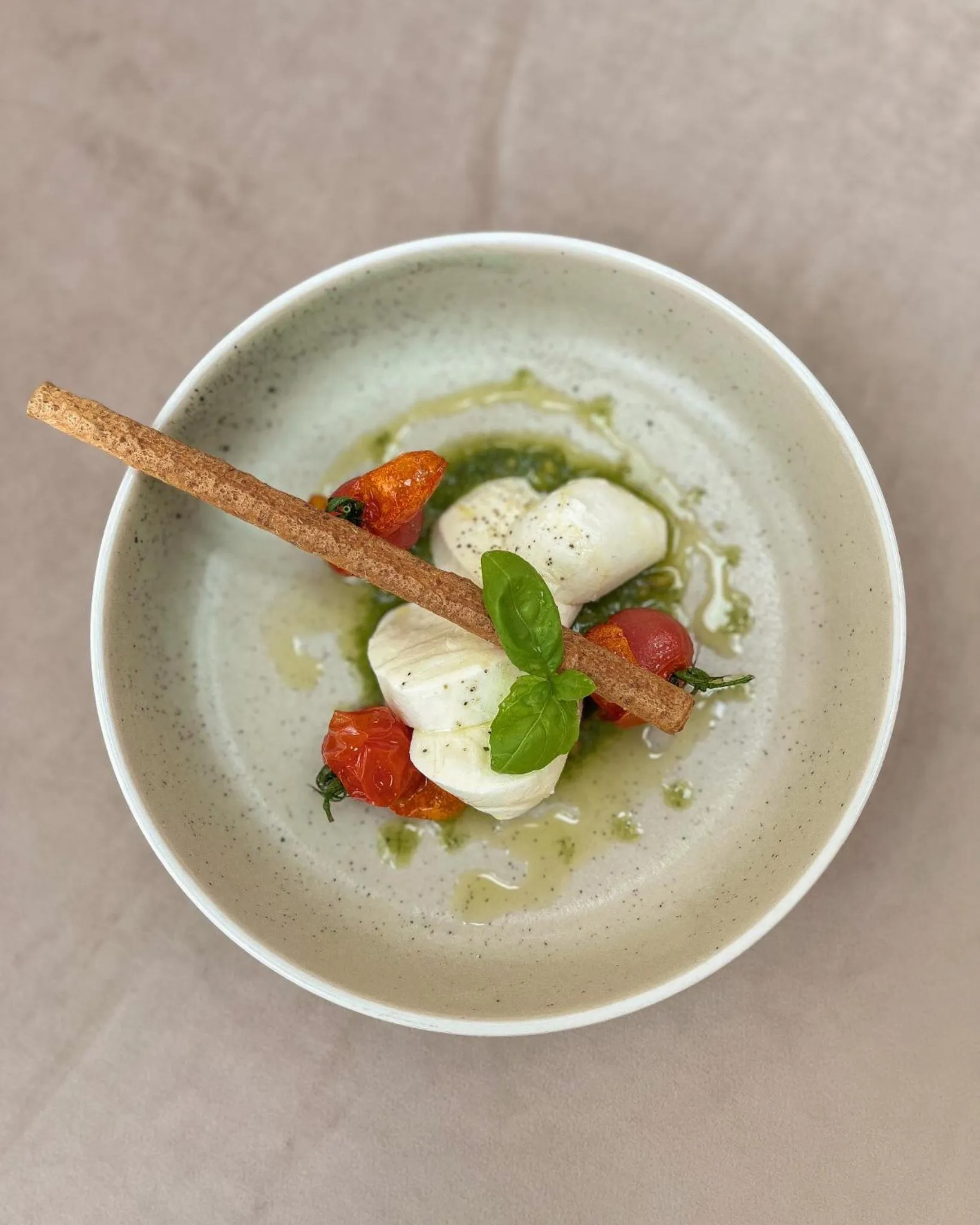 Food and drinks in Apex Hotel