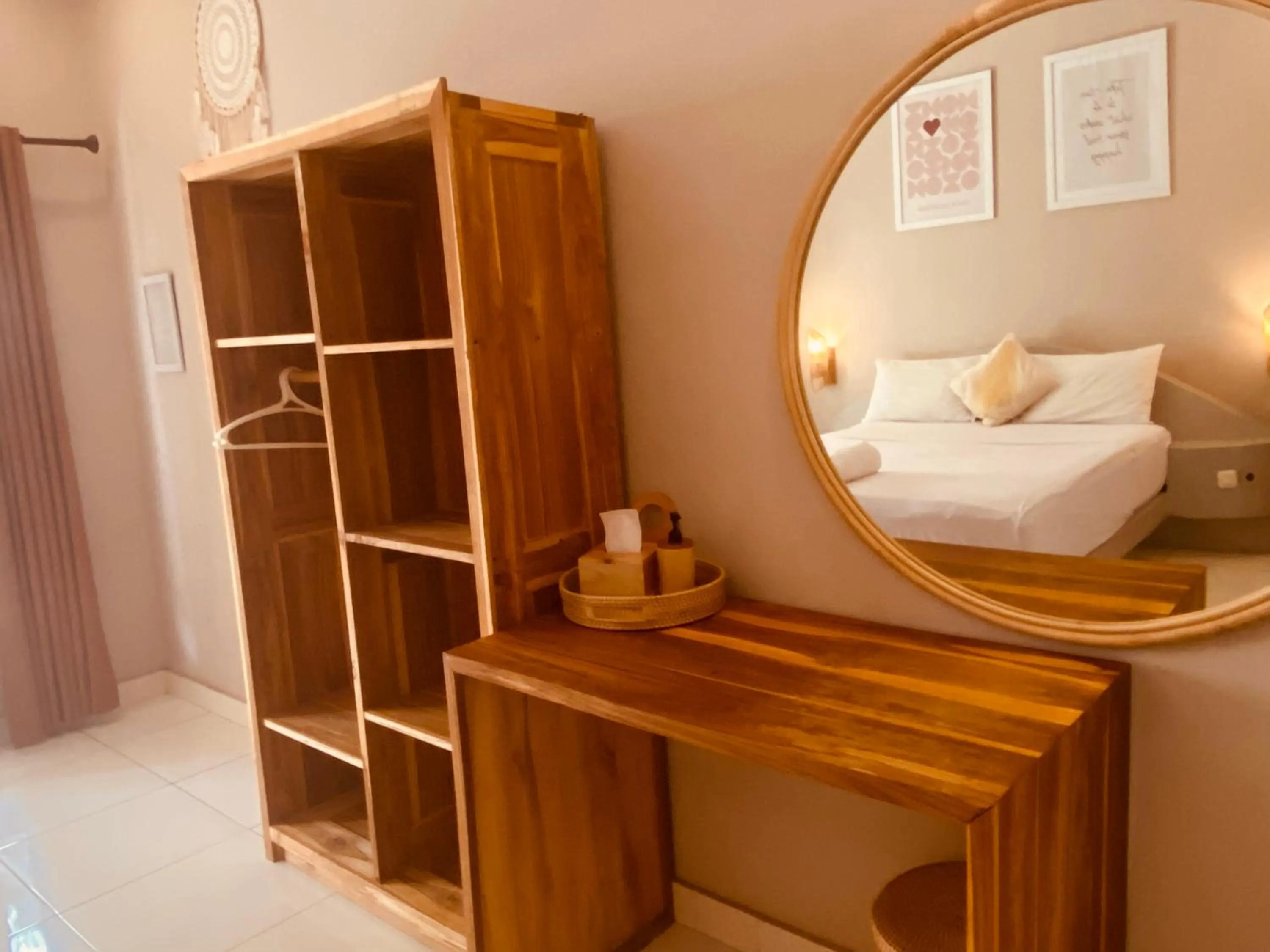 Follow Your Dreams Gili Air