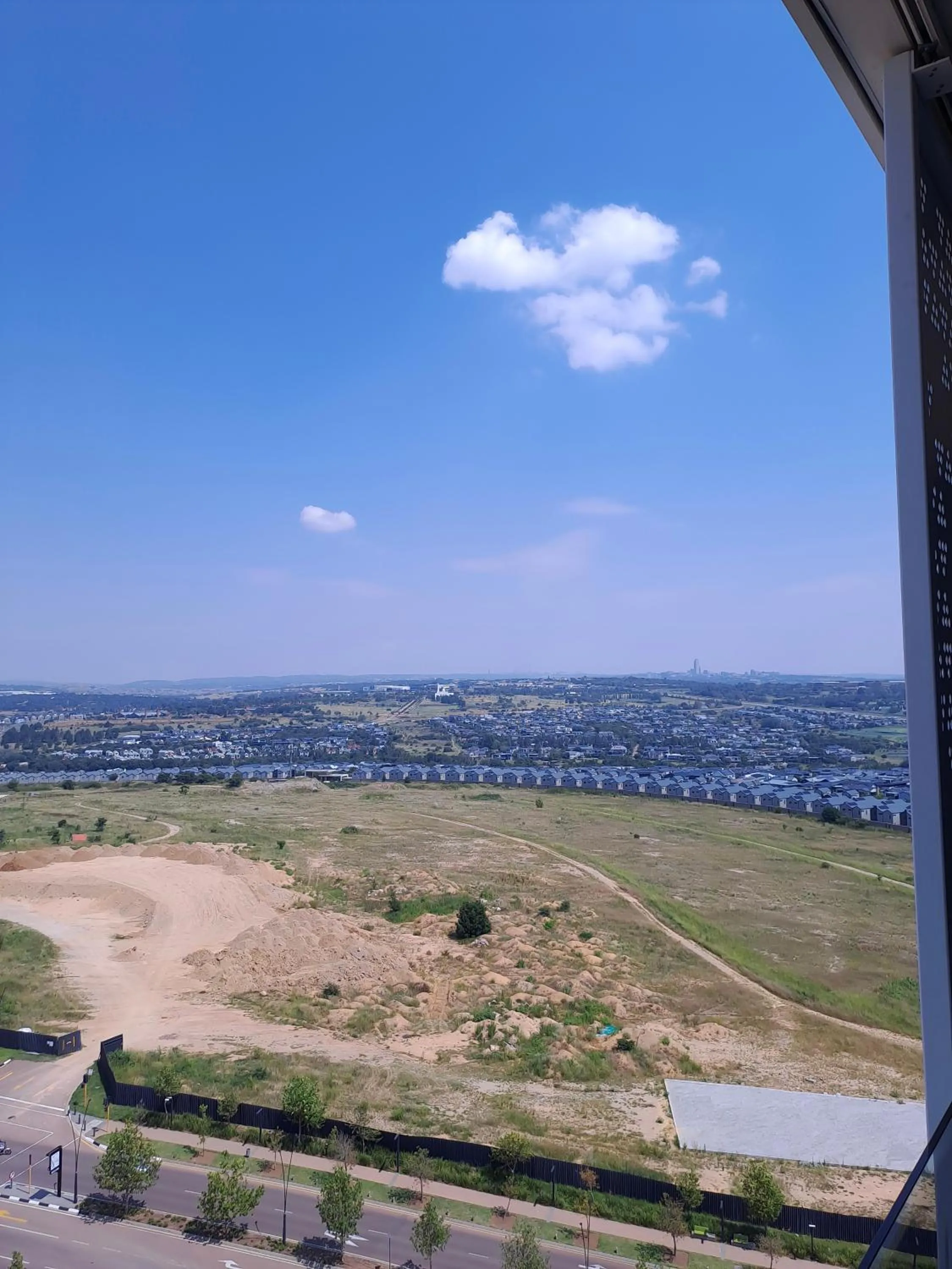 City view in Executive Apartment at Ellipse Waterfall