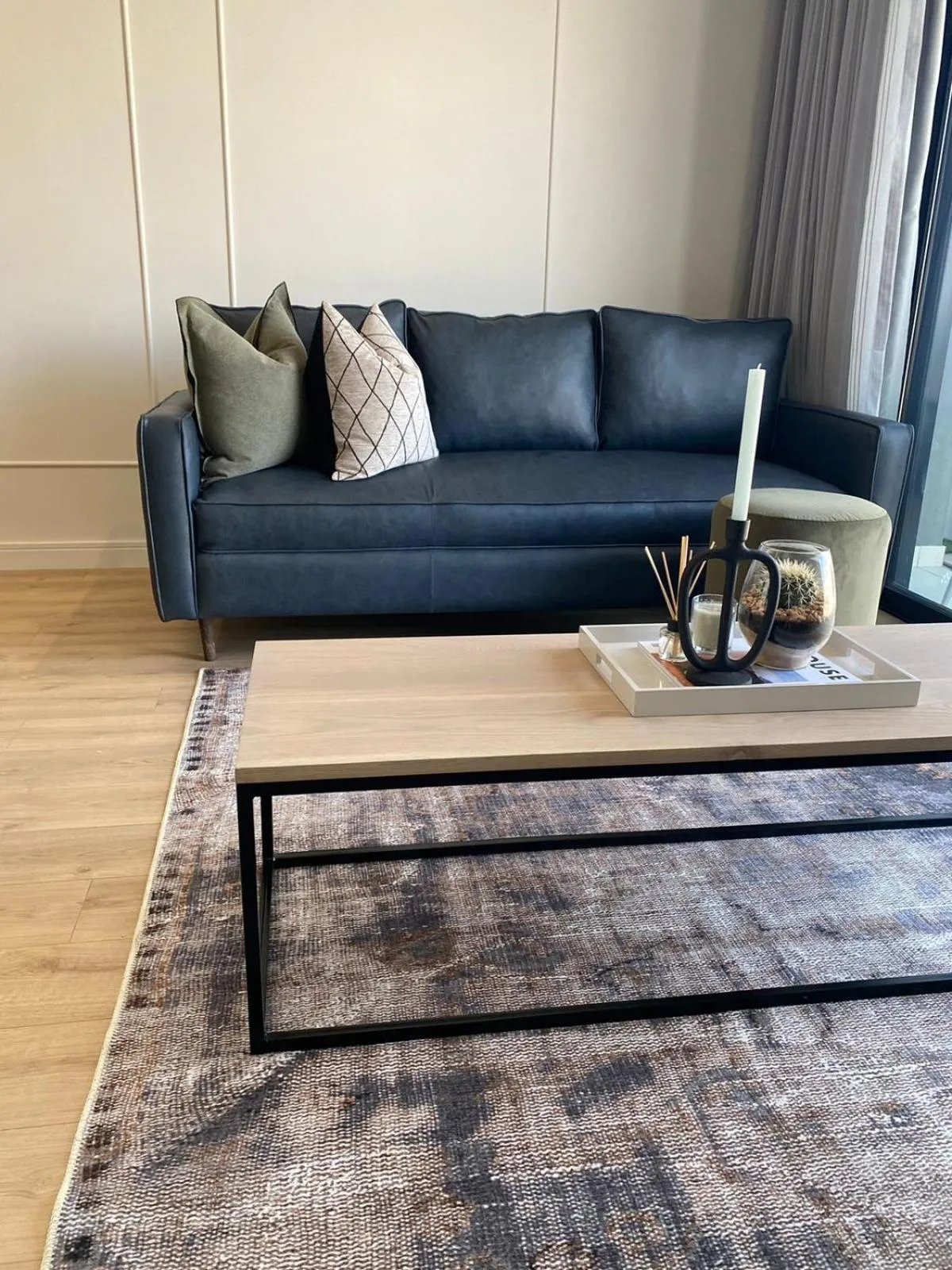 Living room in Executive Apartment at Ellipse Waterfall