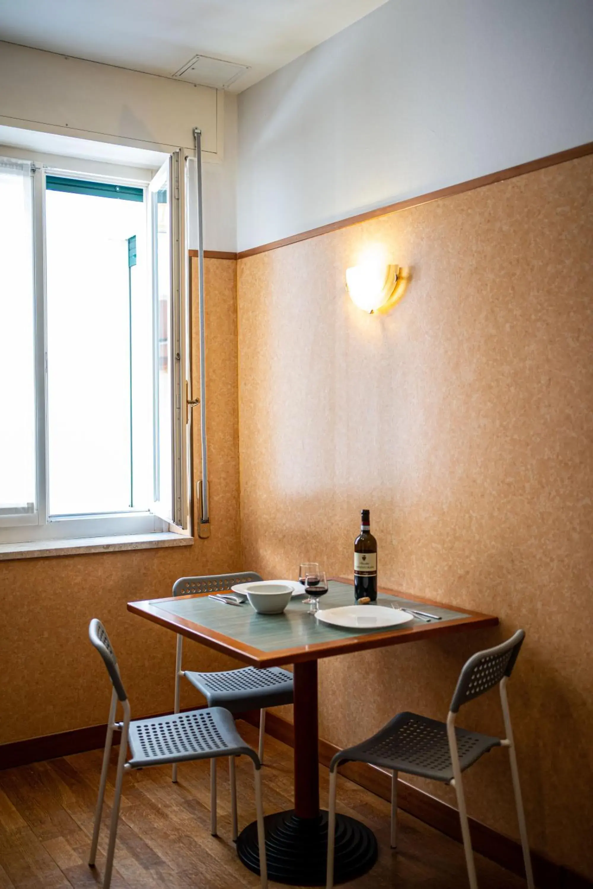 One-Bedroom Apartment (3 Adults) - single occupancy - Annex in Hotel Mary One-Bedroom Apartment (3 Adults) - single occupancy - Annex in Hotel Mary