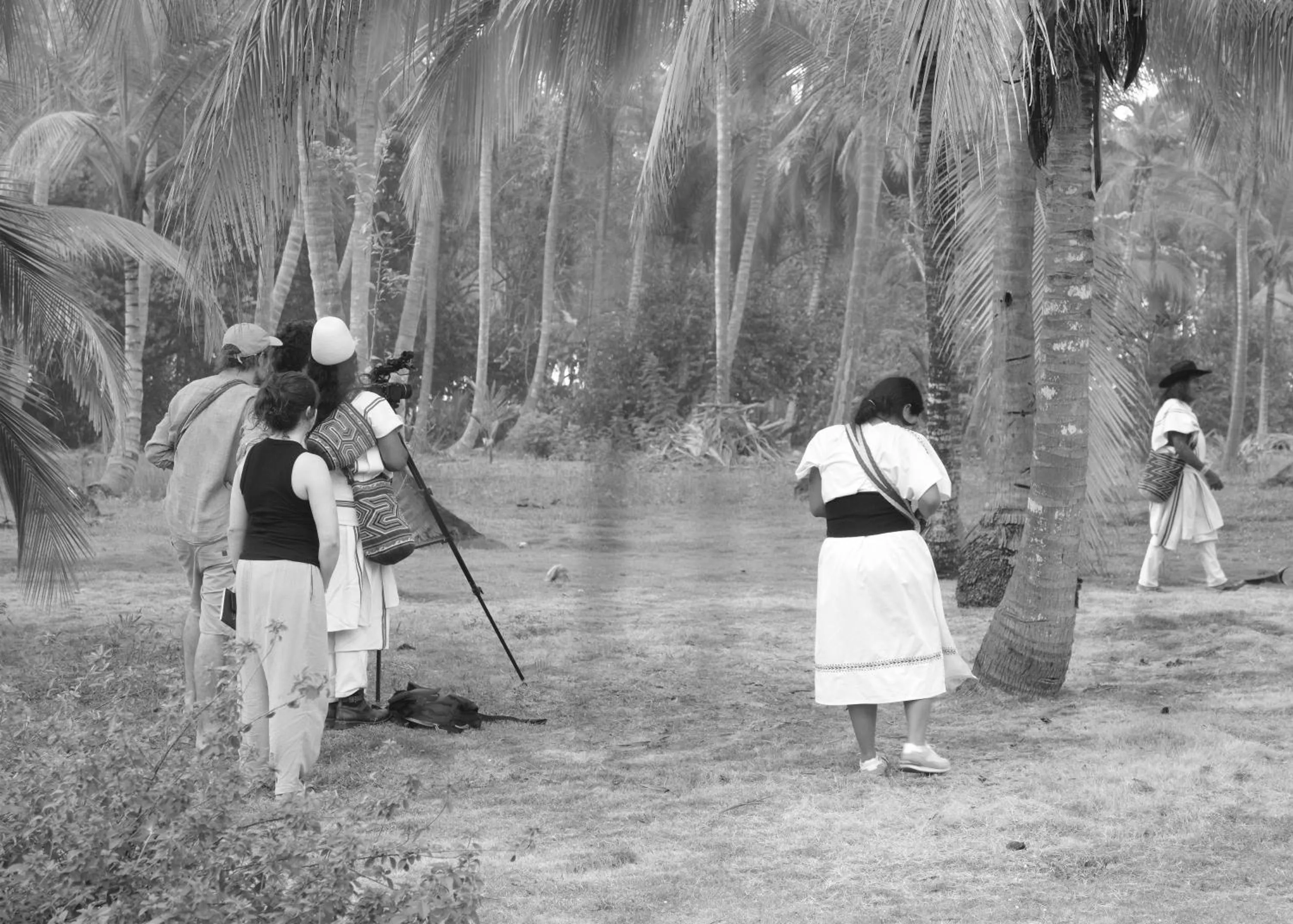 group of guests in Santuario Playa Bonita