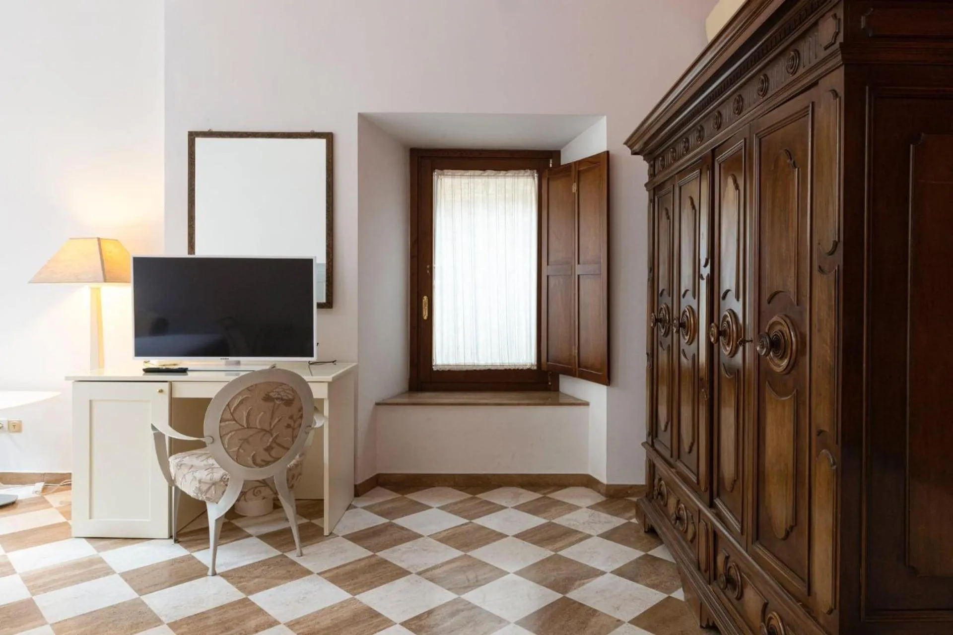 Hotel & Residenza 100 Torri