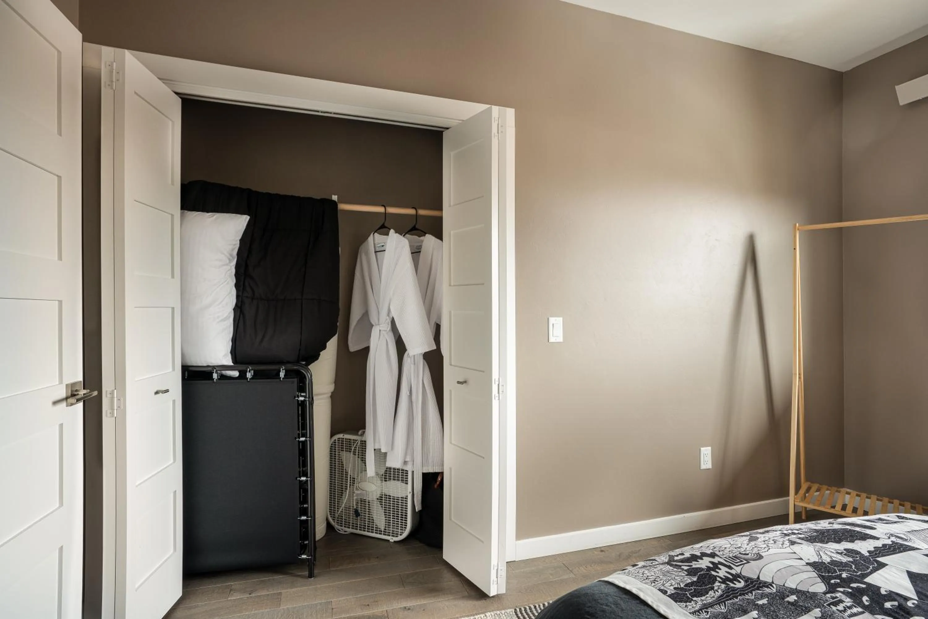 Bedroom in Wallace BNB