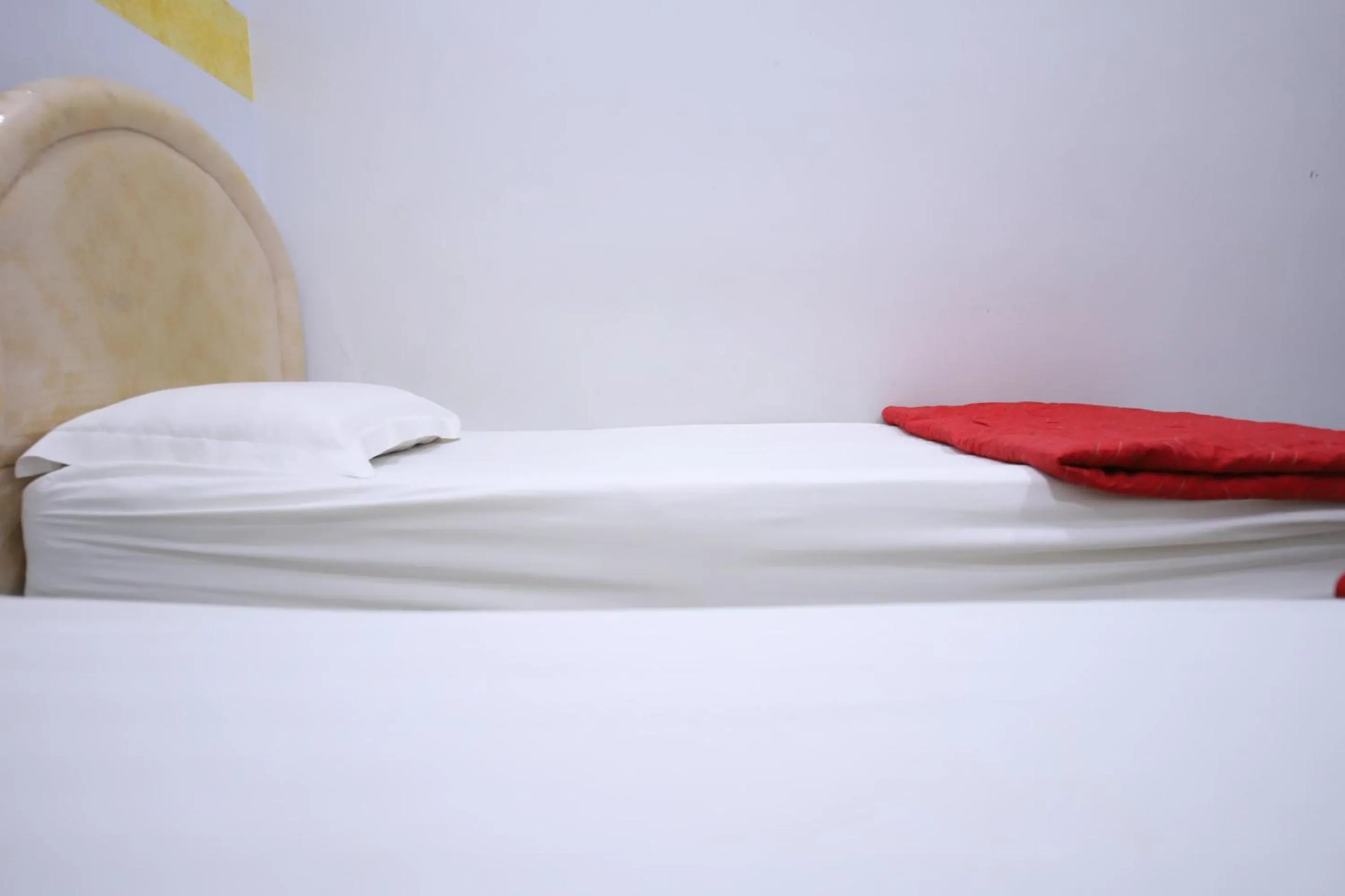 Bedroom, Bed in OYO Homes 90575 CK Bahau Homestay