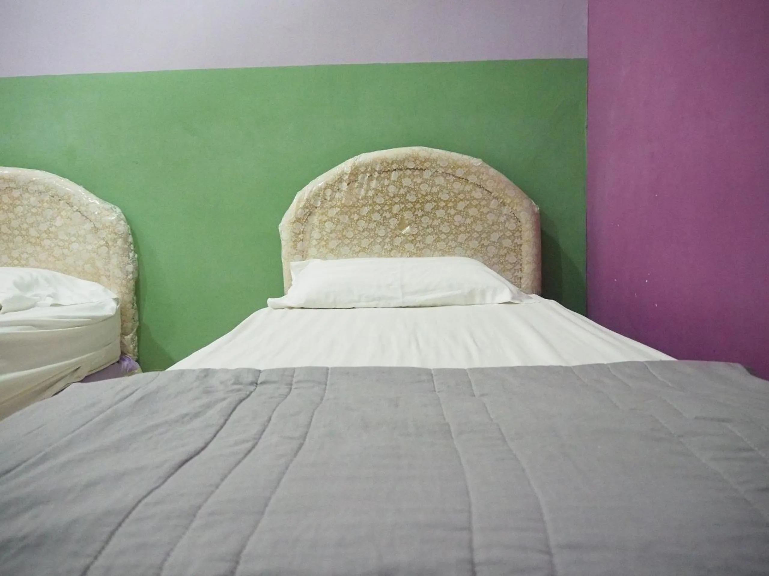 Bedroom, Bed in OYO Homes 90575 CK Bahau Homestay