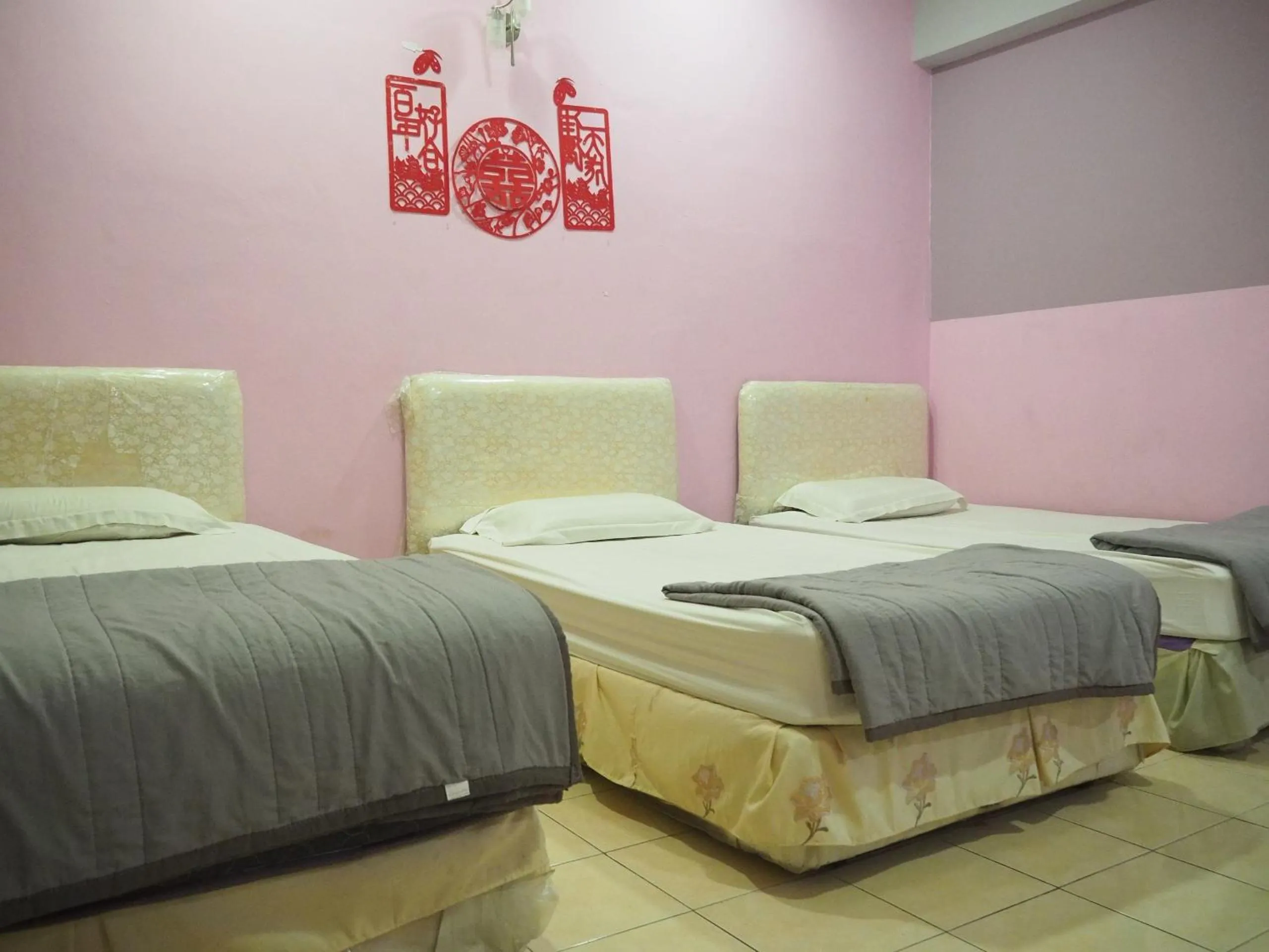 Bedroom, Bed in OYO Homes 90575 CK Bahau Homestay