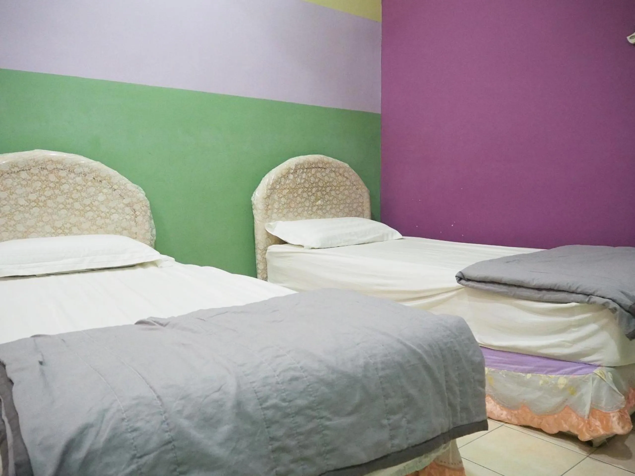 Bedroom, Bed in OYO Homes 90575 CK Bahau Homestay