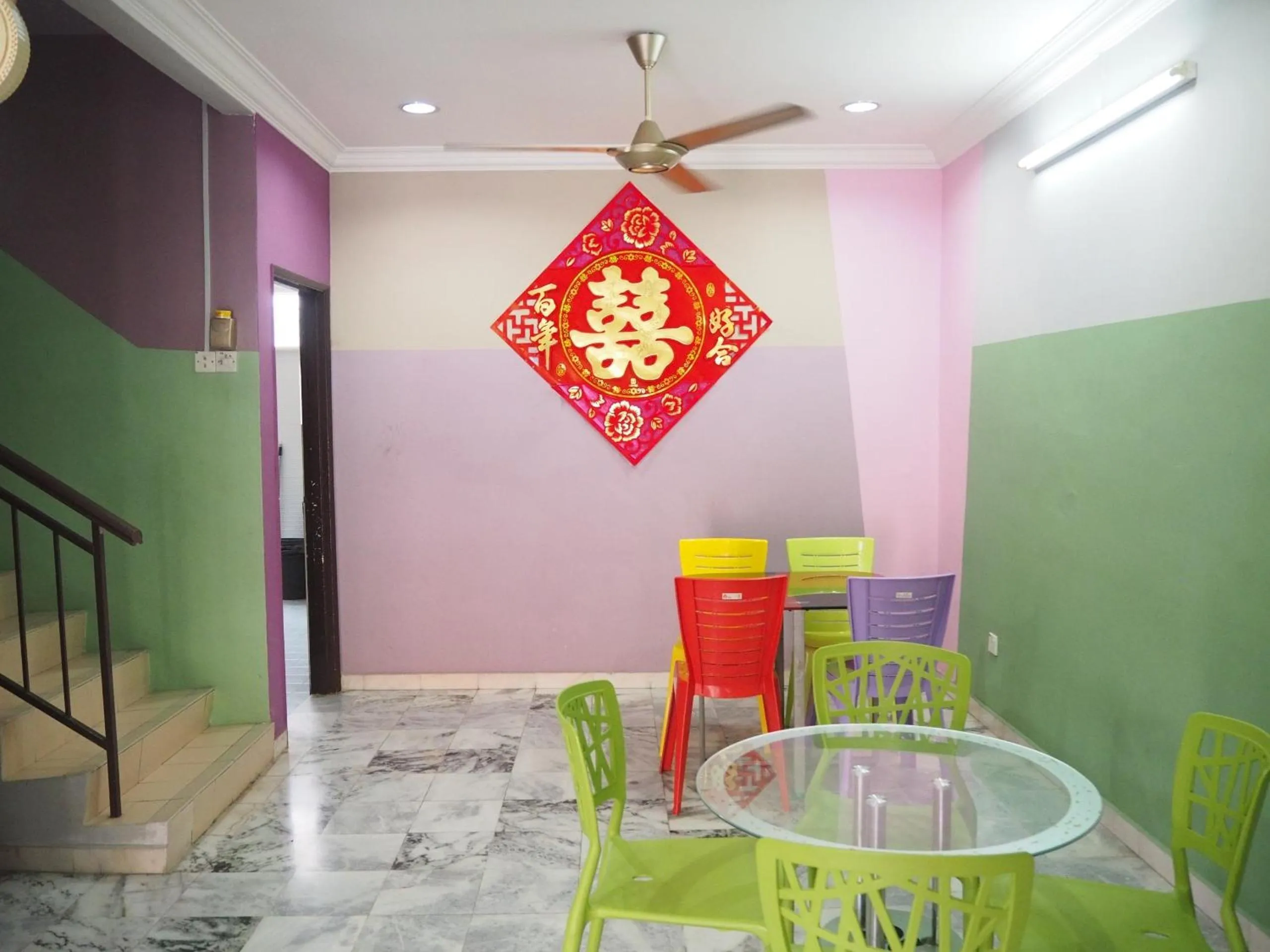 Living room in OYO Homes 90575 CK Bahau Homestay