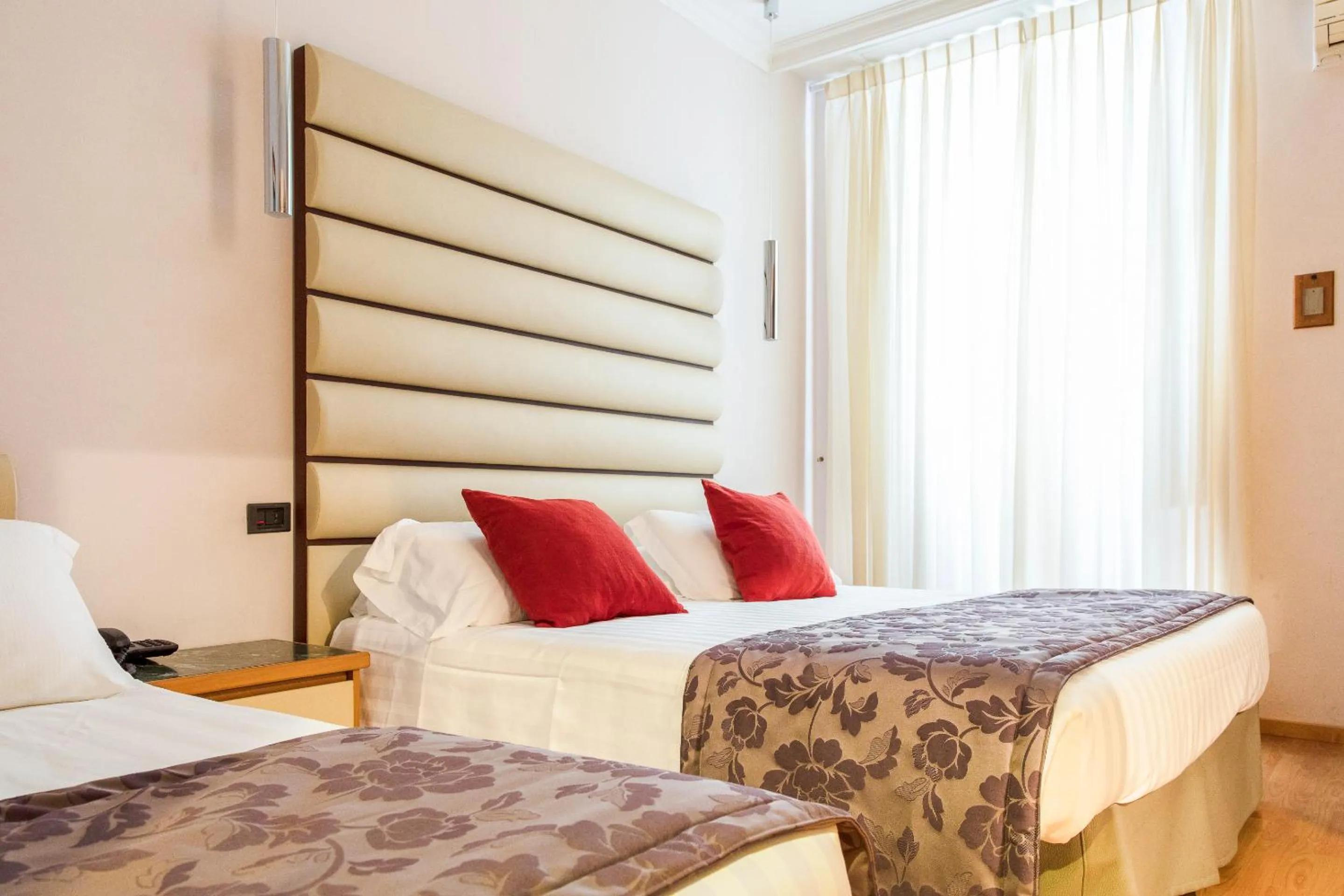 Photo of the whole room, Bed in Hotel Giolli Nazionale