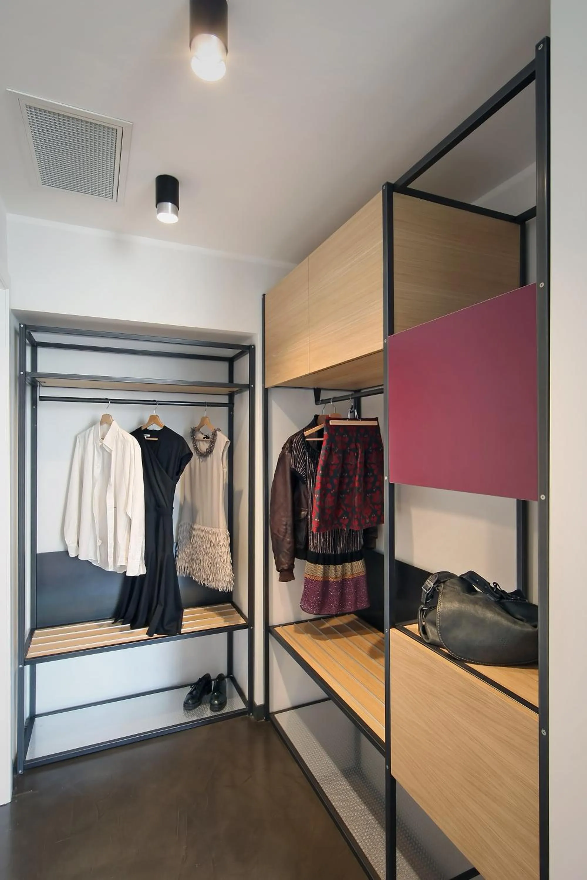 wardrobe in Hotel Giolli Nazionale