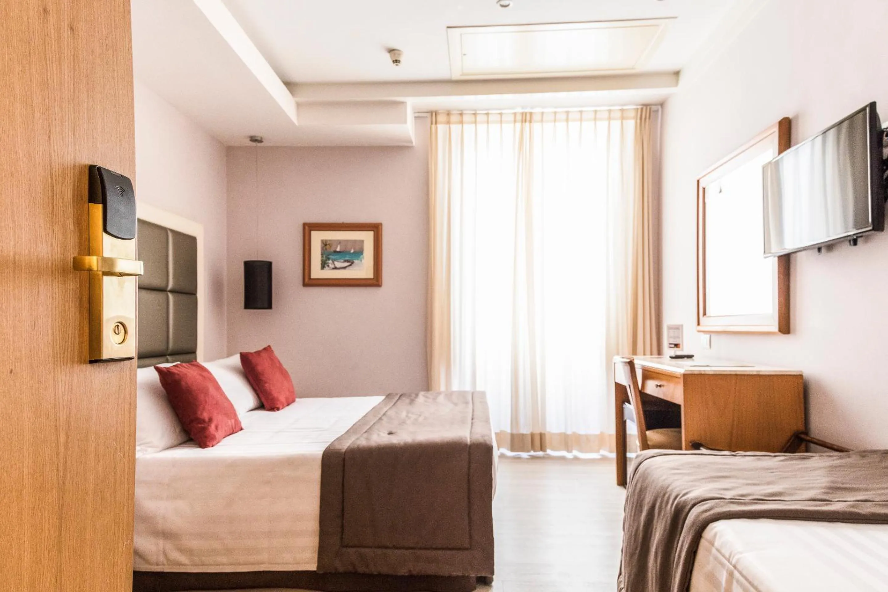 Photo of the whole room, Bed in Hotel Giolli Nazionale