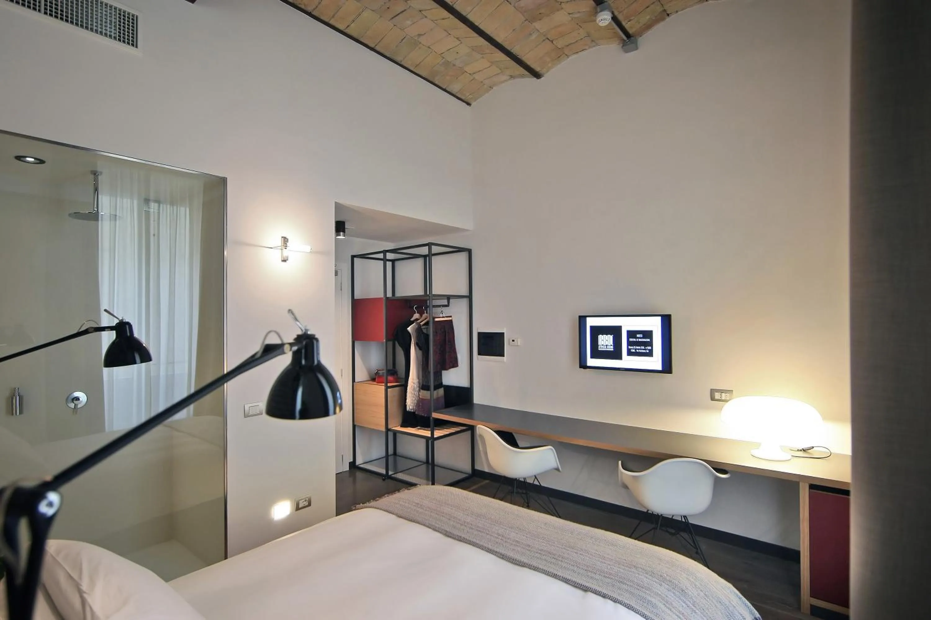 Photo of the whole room, Bed in Hotel Giolli Nazionale