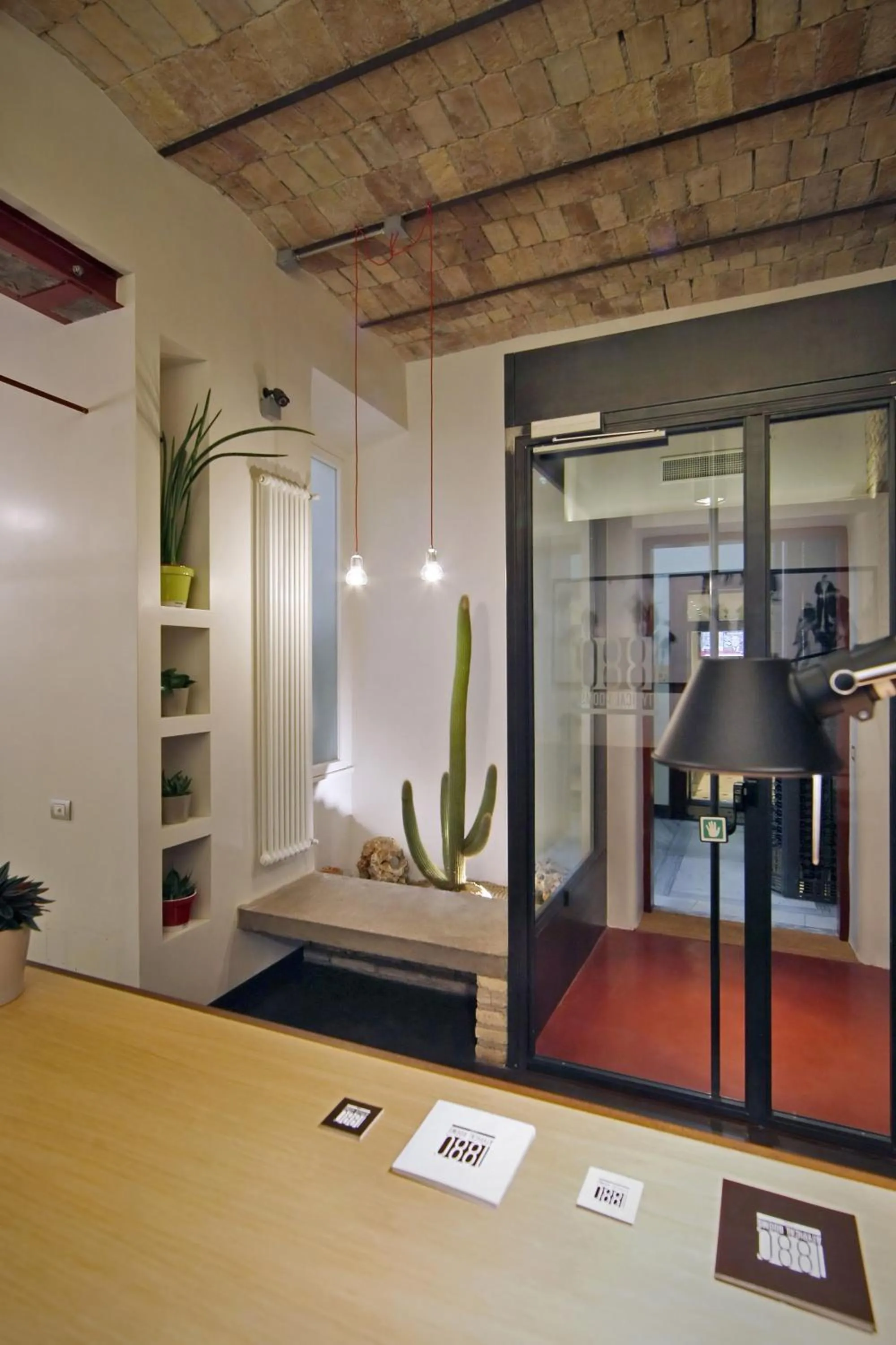 Decorative detail in Hotel Giolli Nazionale