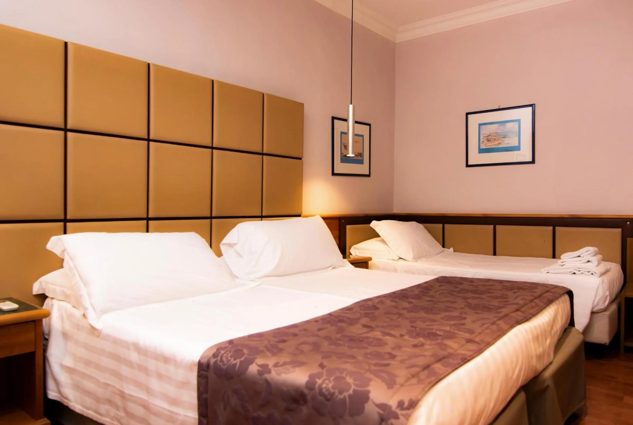 Photo of the whole room, Bed in Hotel Giolli Nazionale