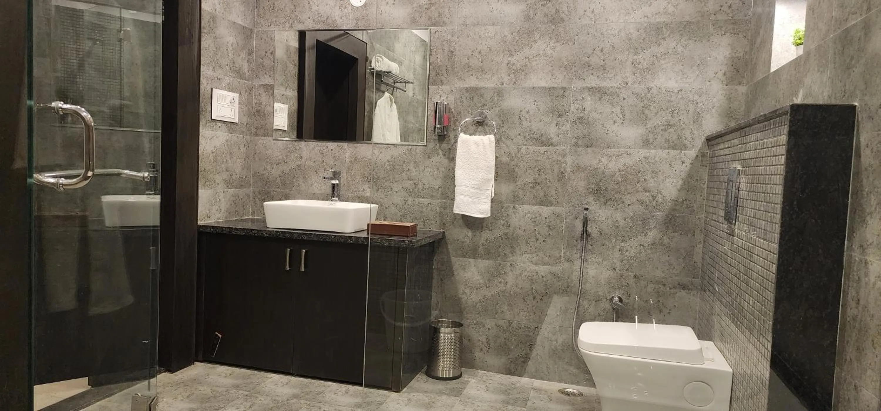 Toilet in Green Club Farm