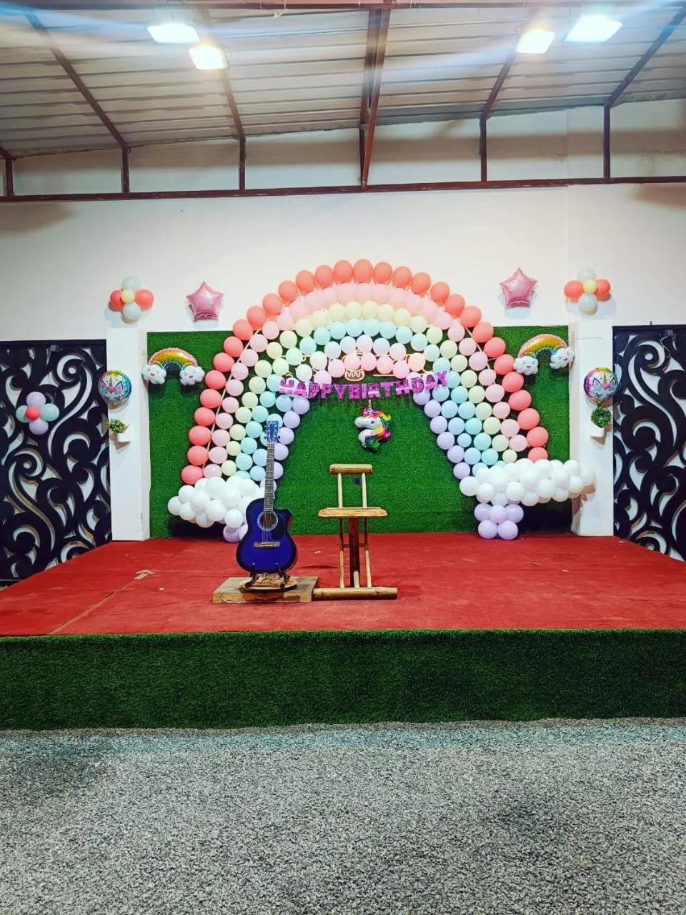 Decorative detail in Green Club Farm