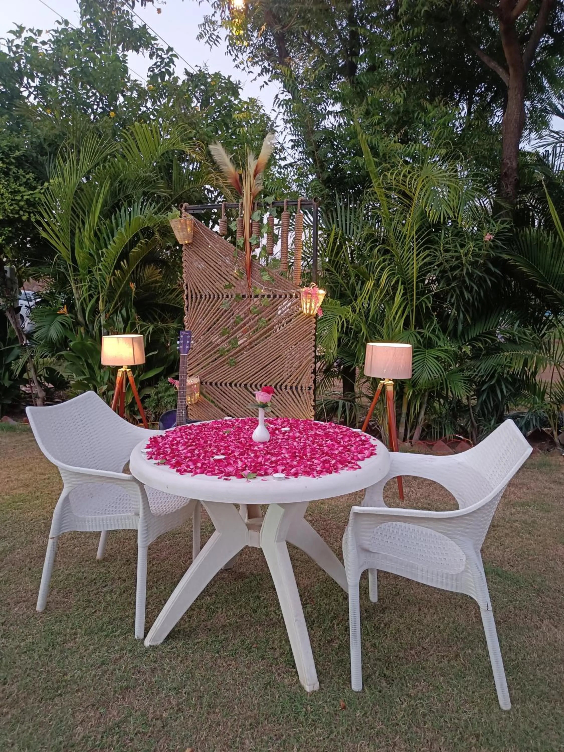 Dinner in Green Club Farm