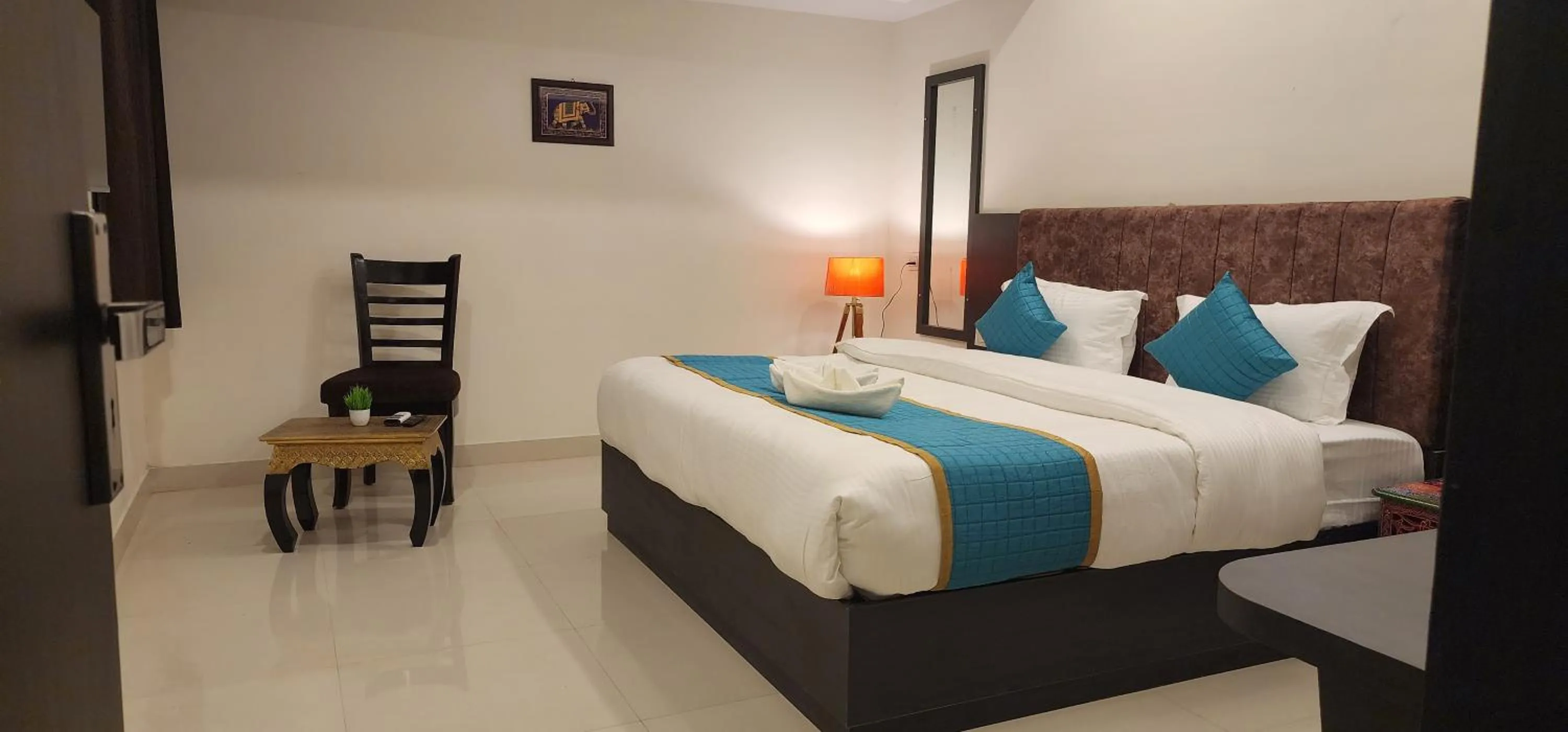 Bed in Green Club Farm