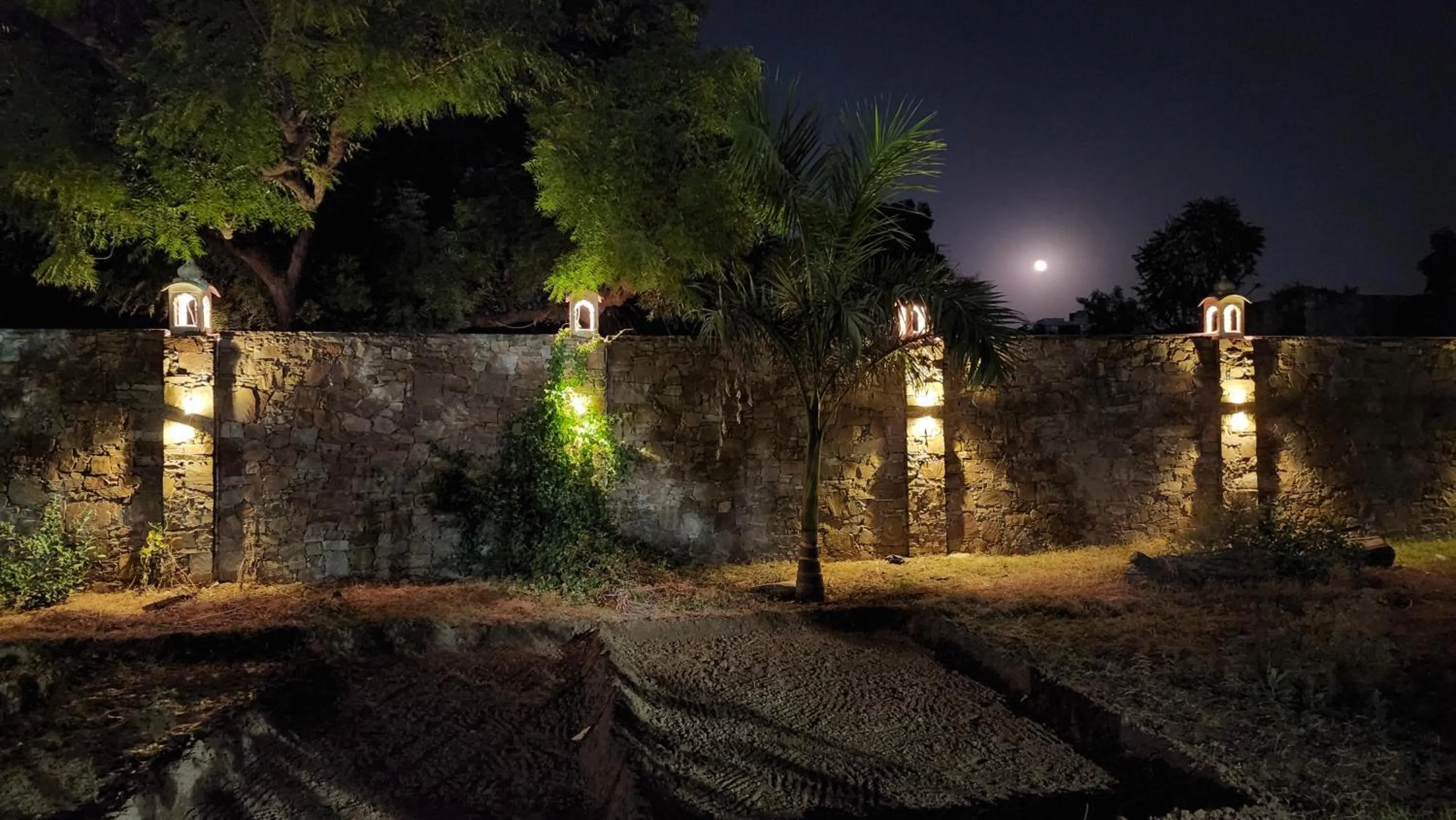 Property building in Green Club Farm