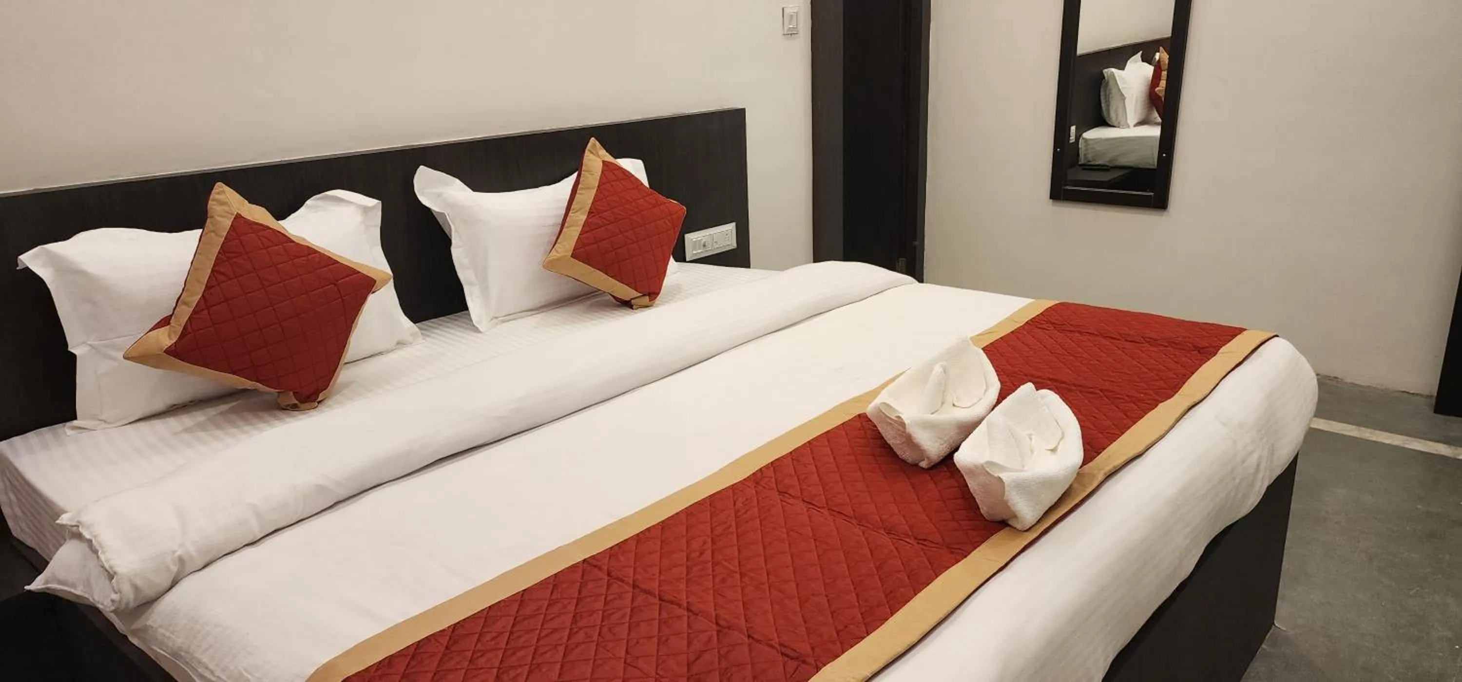 Bed in Green Club Farm