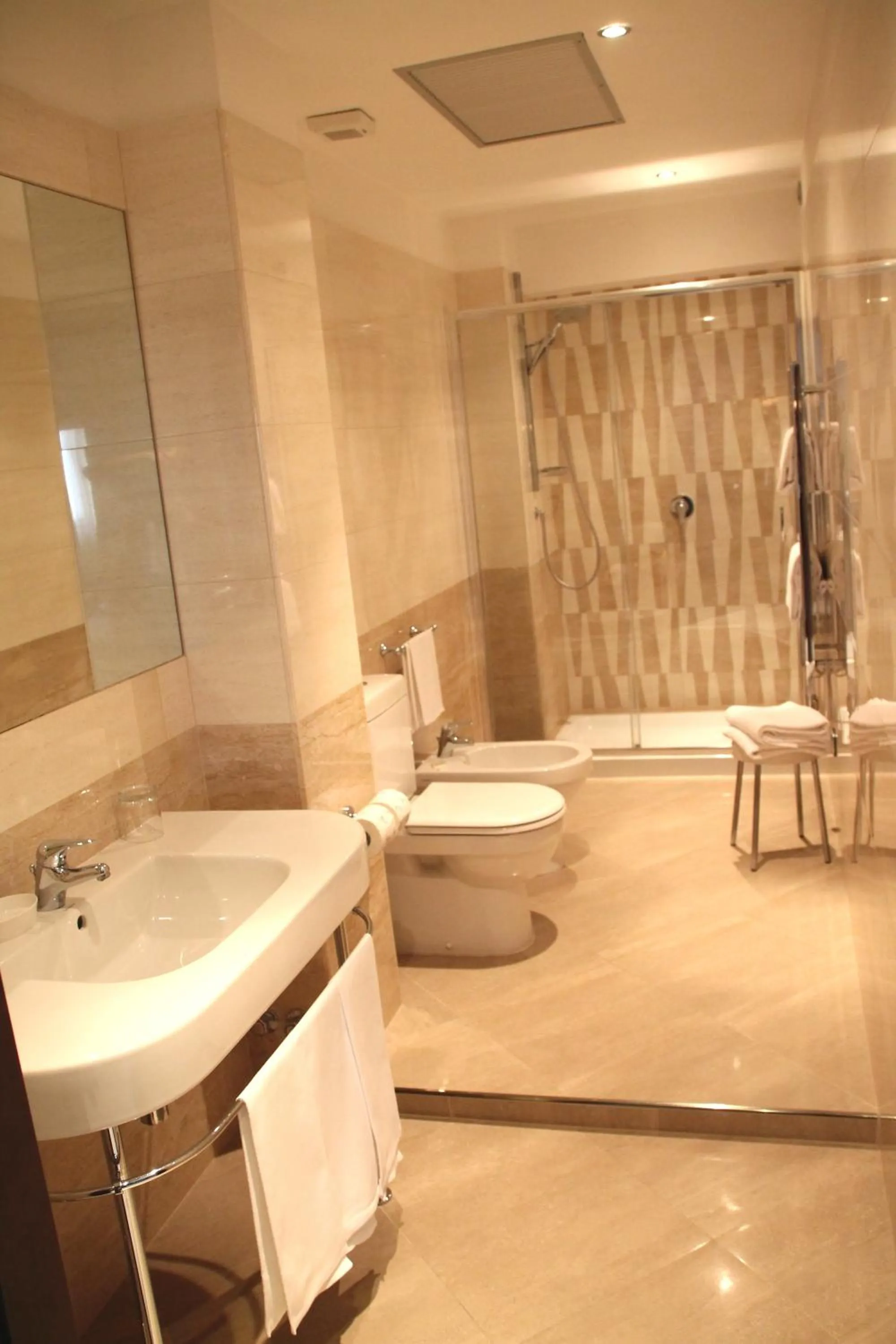 Bathroom in Hotel Soperga