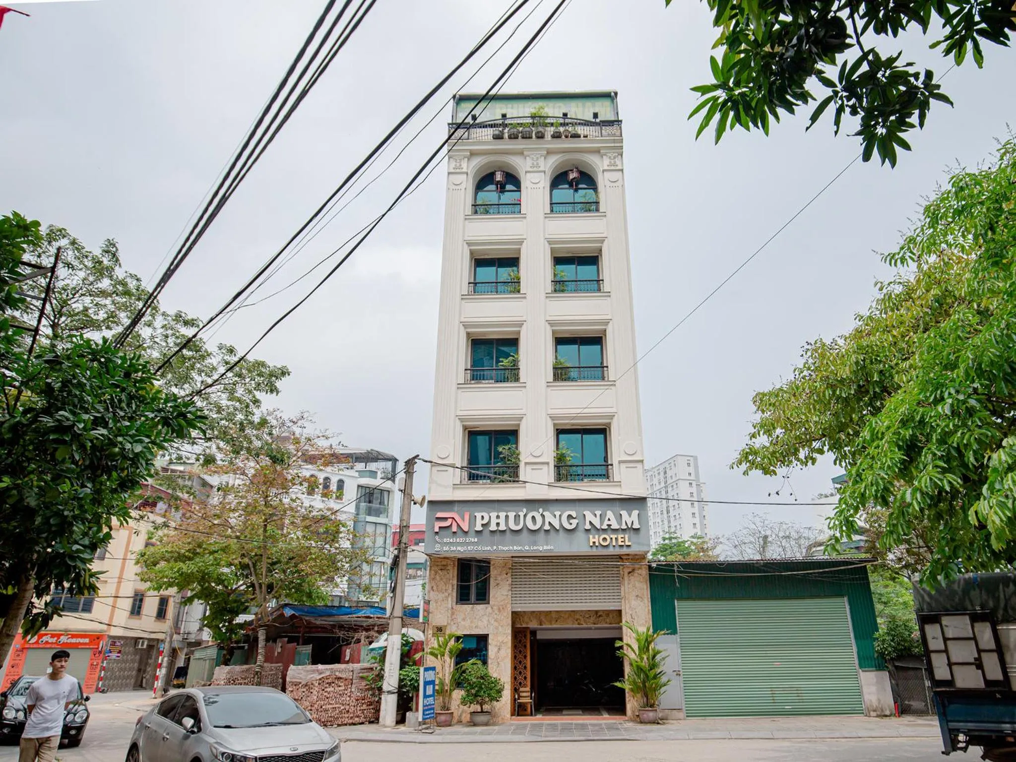 Facade/entrance in Phuong Nam Luxury Hotel Long Bien