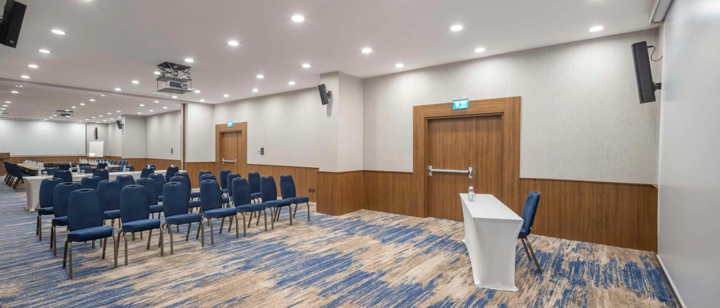 Meeting/conference room in Hampton By Hilton Istanbul Airport, Arnavutkoy