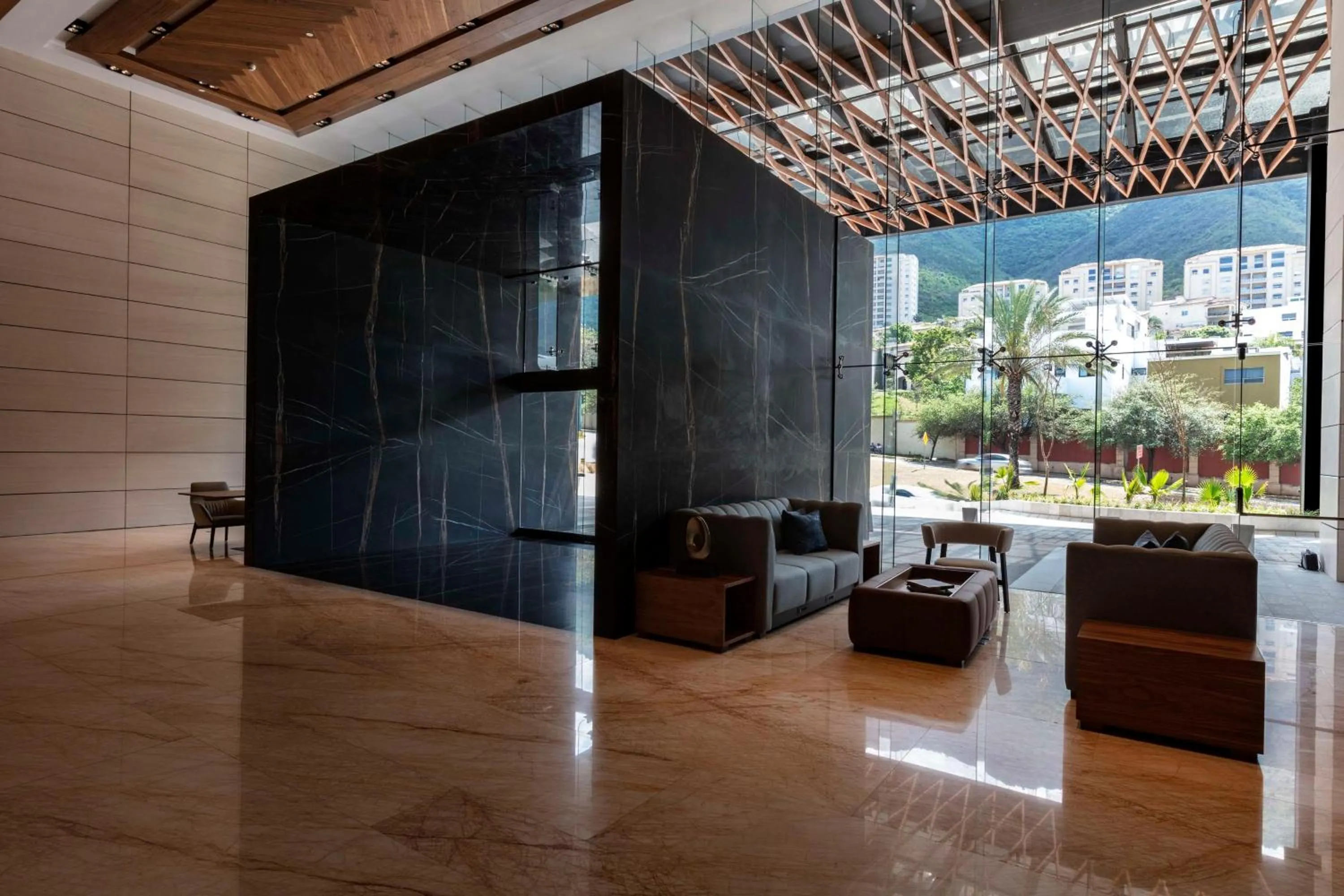 Lobby or reception in Hilton Monterrey Valle