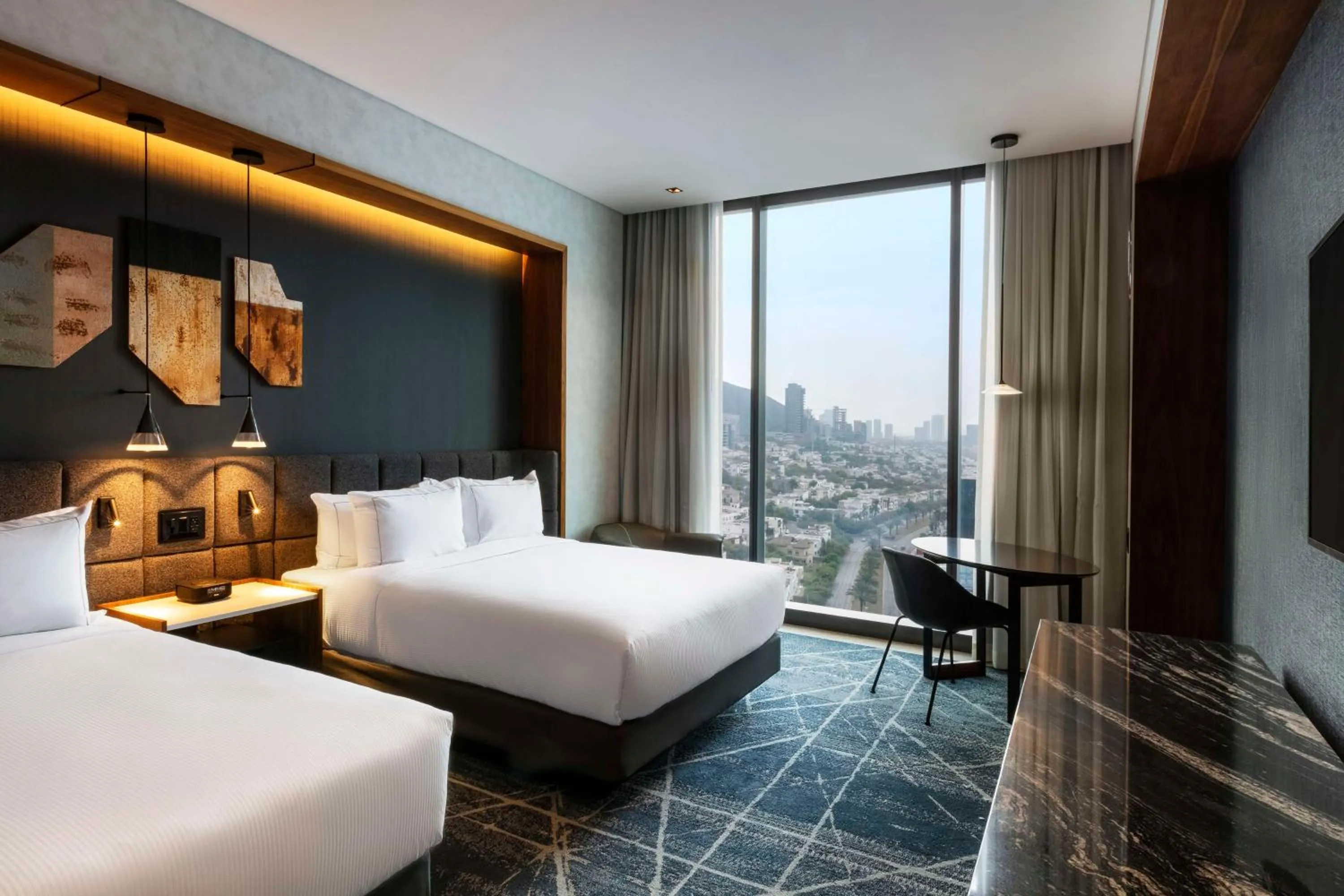 Bedroom, Bed in Hilton Monterrey Valle