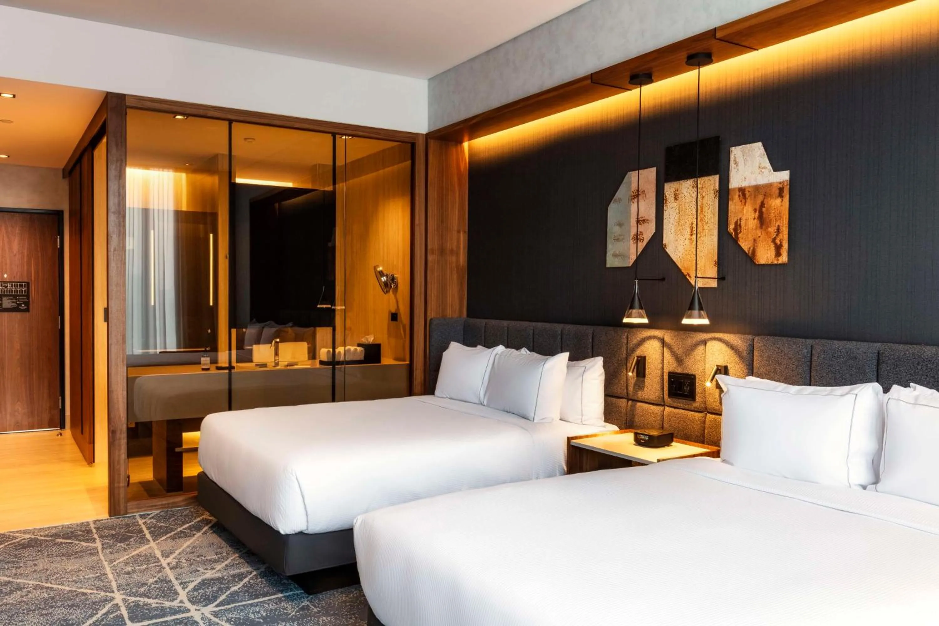 Bathroom, Bed in Hilton Monterrey Valle