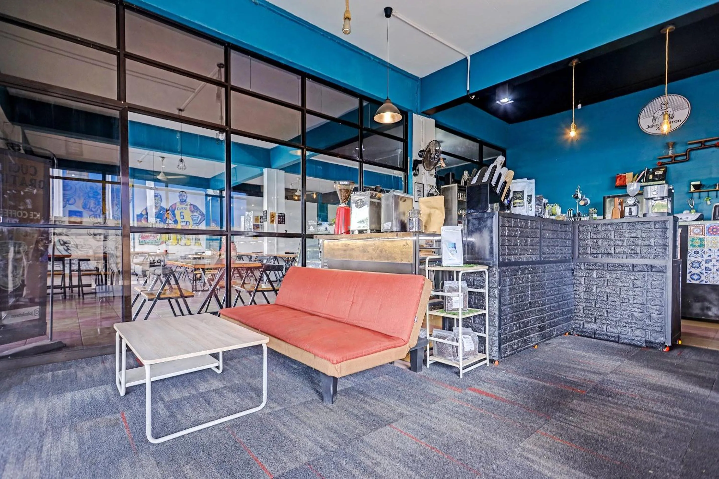 Lobby or reception in Collection O 91499 John Lebron House