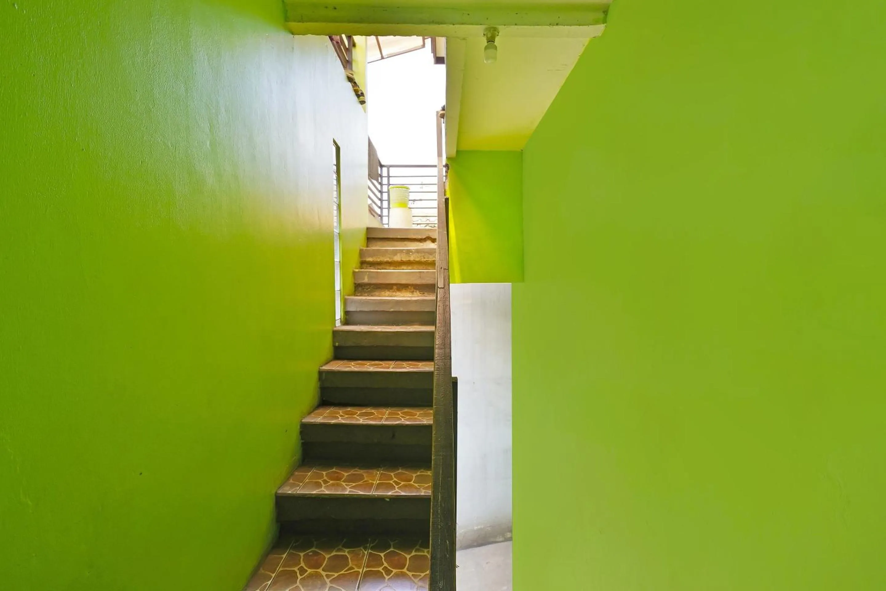 Lobby or reception in SPOT ON 91545 Pondok Mukti Syariah