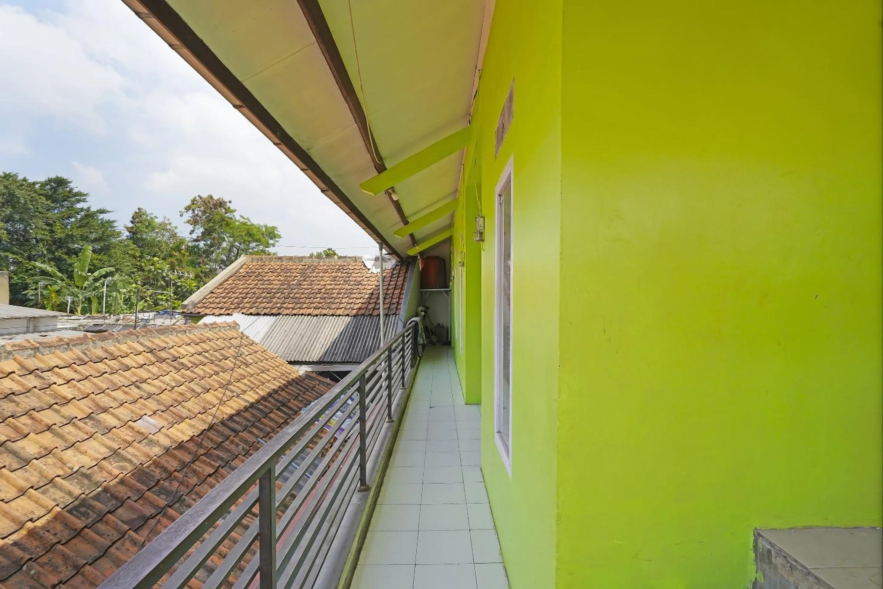 Lobby or reception in SPOT ON 91545 Pondok Mukti Syariah