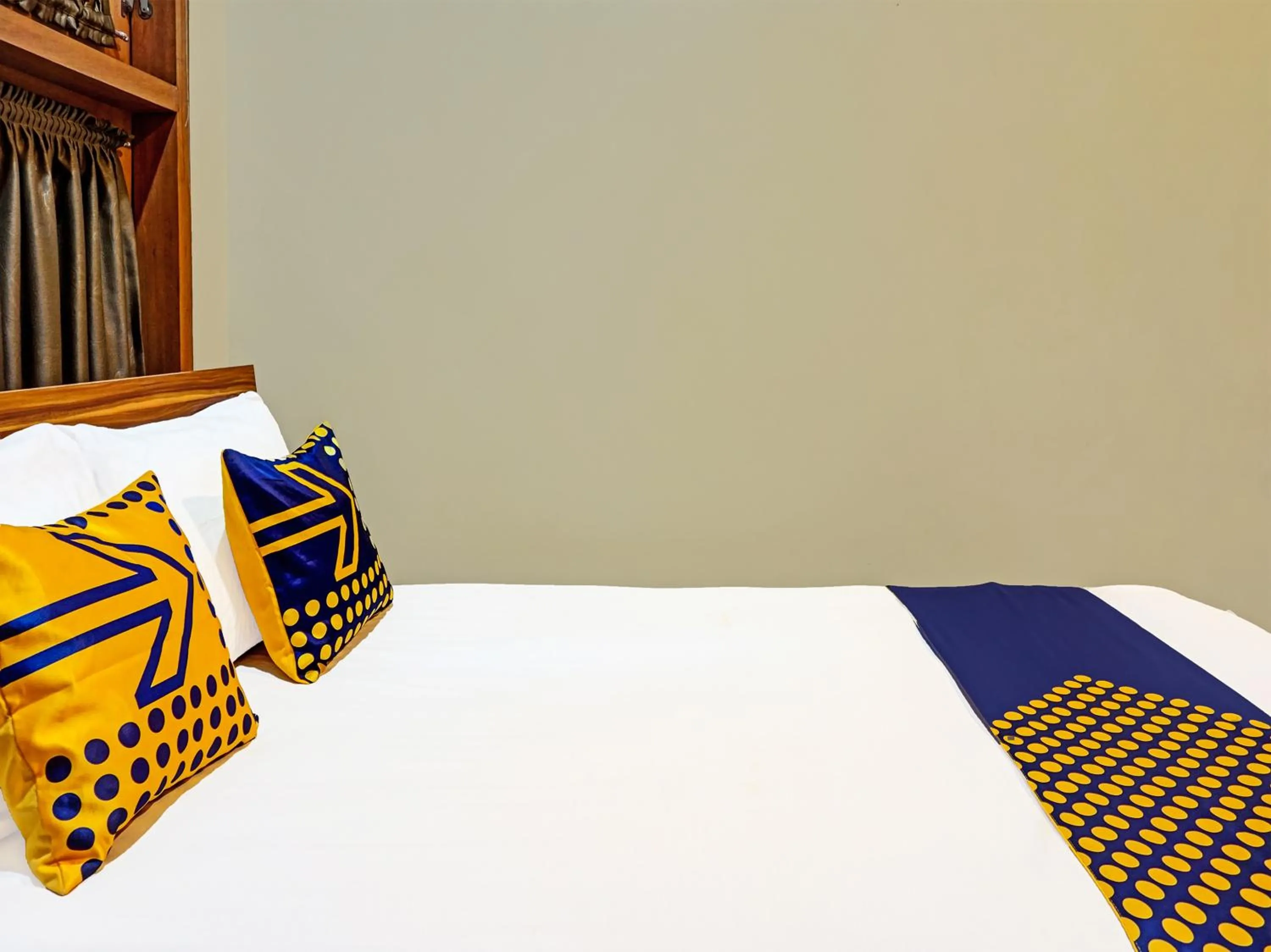 Bedroom, Bed in Hotel O Sumpil Syariah