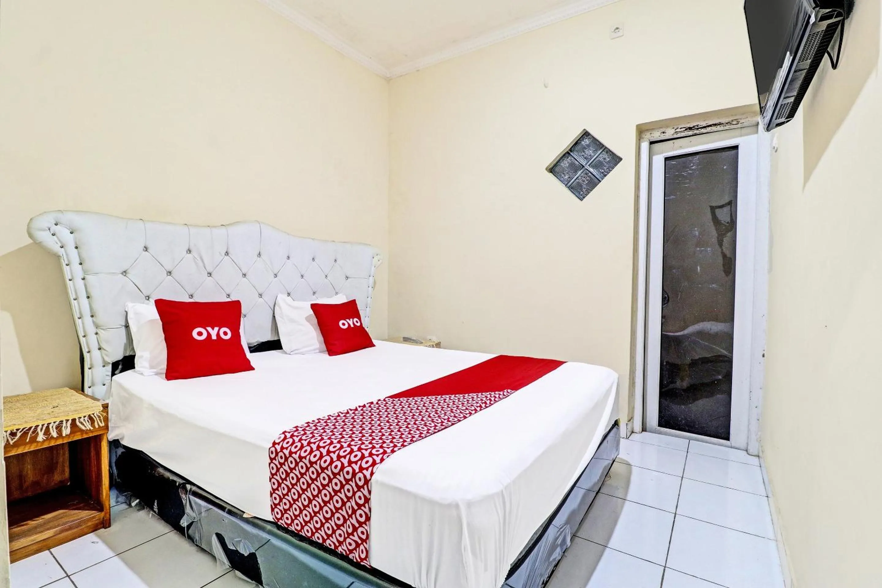 Bedroom, Bed in OYO Life 91480 Putridapisa Syariah