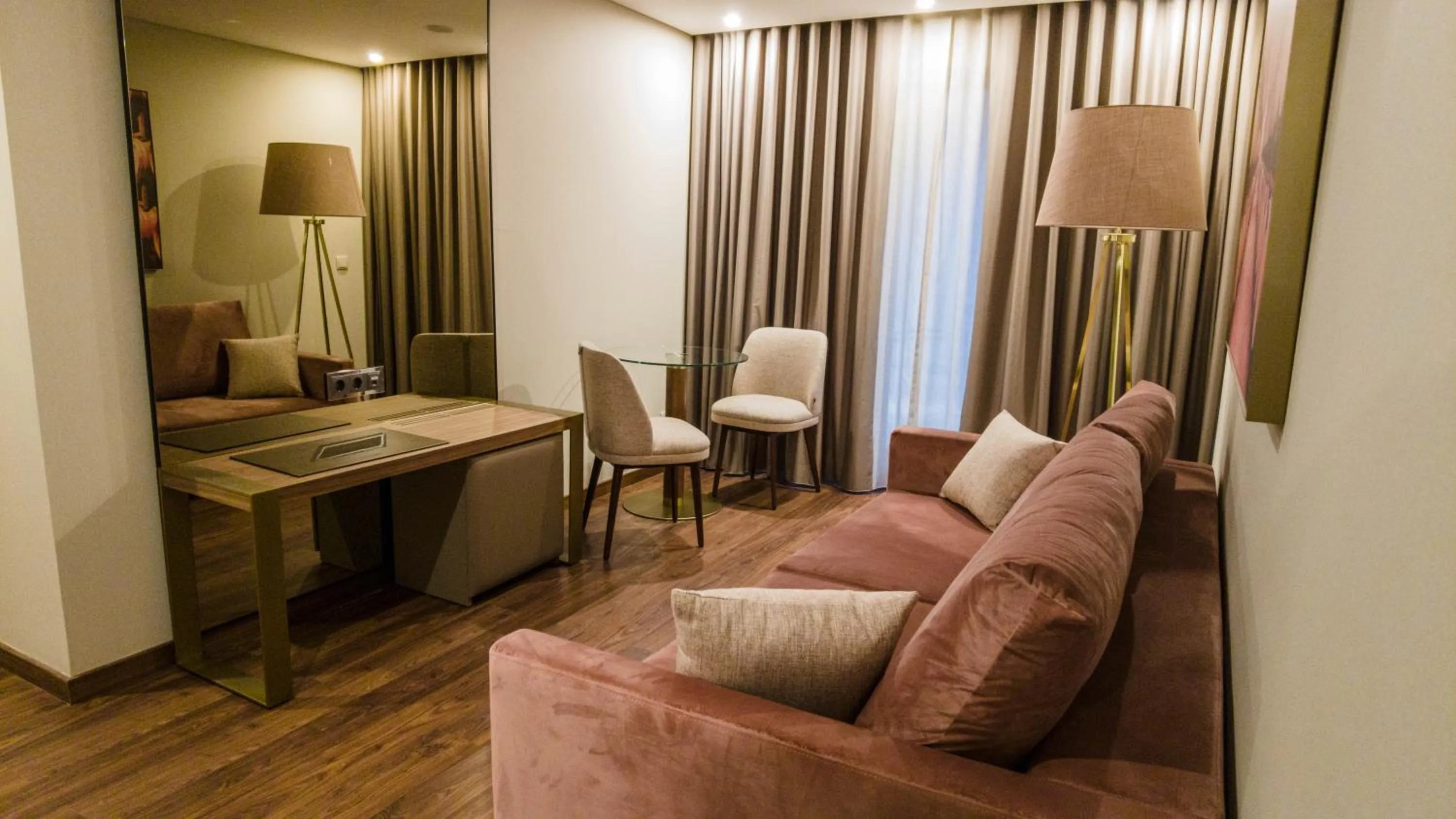 Bedroom in TURIM Oporto Hotel